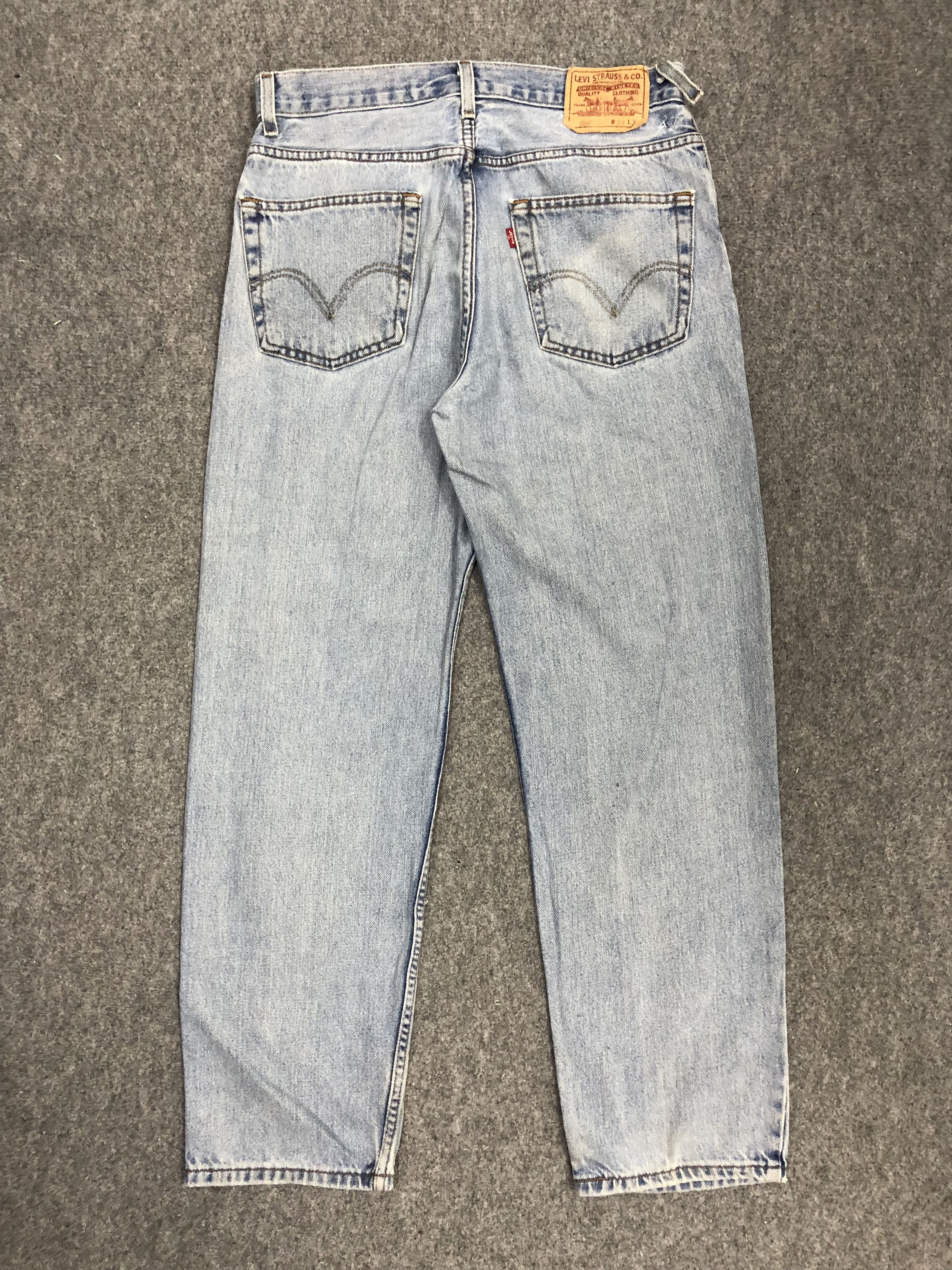 Levi's Vintage Levis 550 Sun Faded Jeans DP1064 Size US 33 - 3 Thumbnail