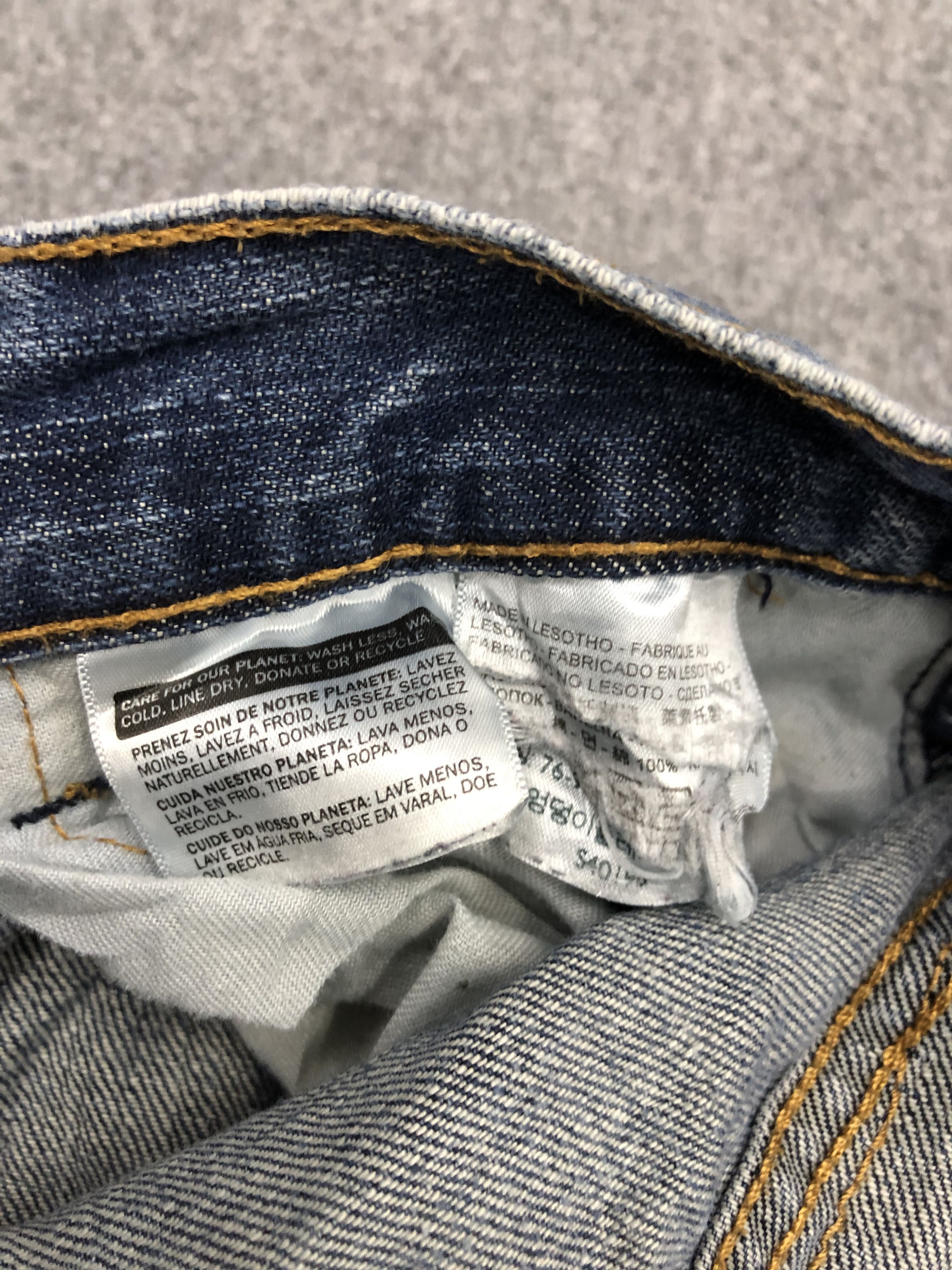 Levi's Vintage Levis 559 Jeans DP1053 Size US 31 - 7 Thumbnail