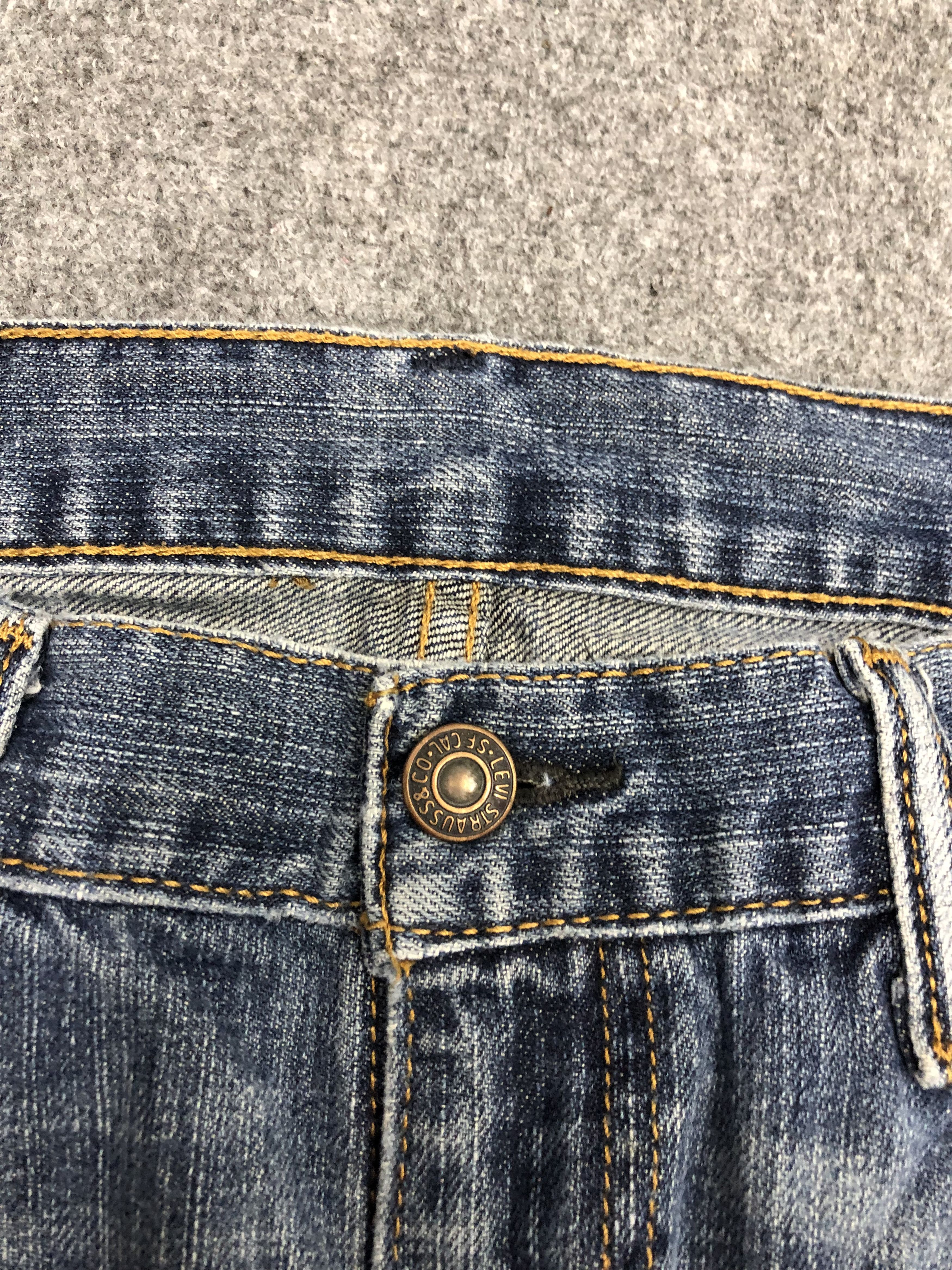 Levi's Vintage Levis 559 Jeans DP1053 Size US 31 - 10 Thumbnail