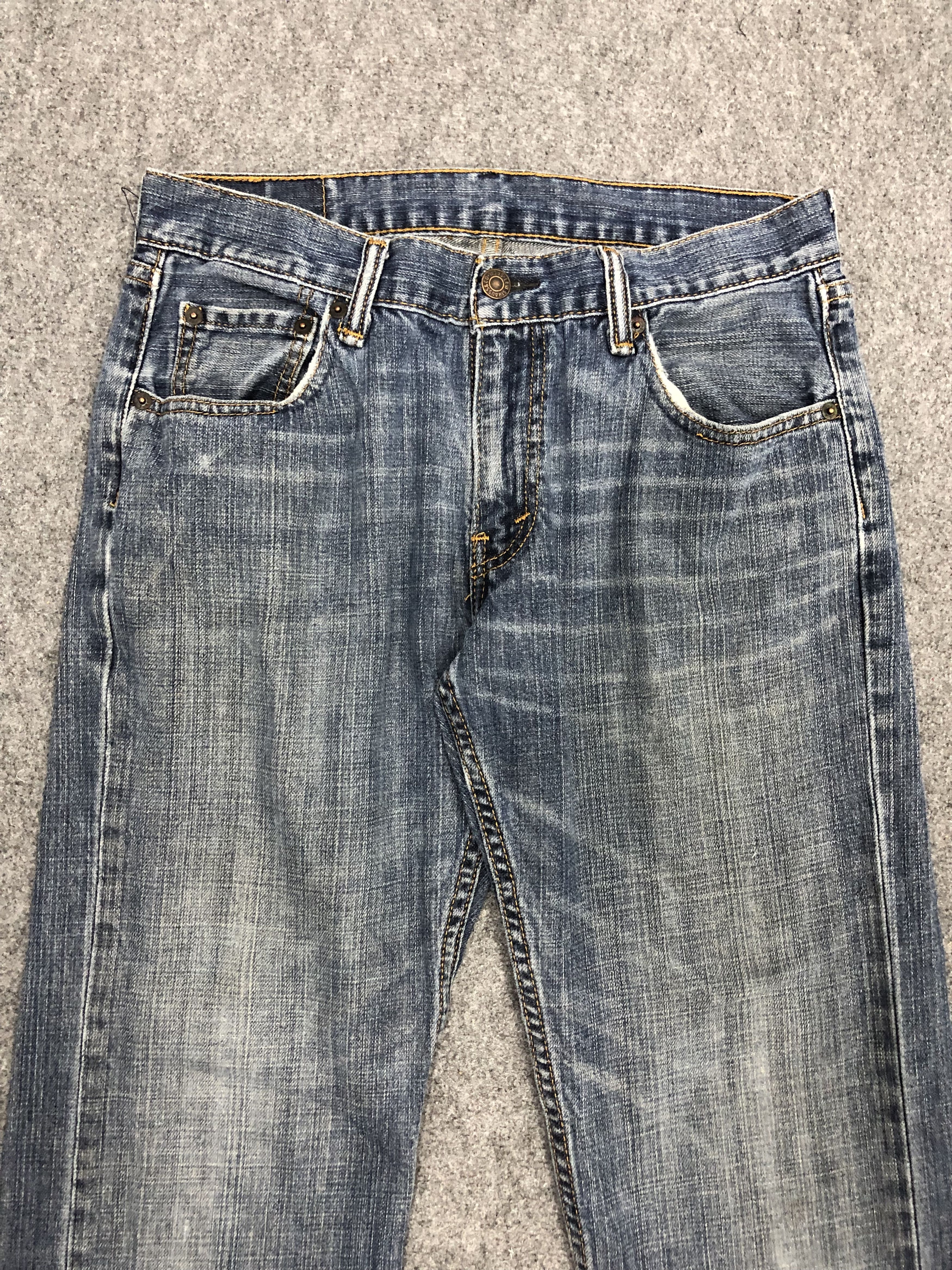 Levi's Vintage Levis 559 Jeans DP1053 Size US 31 - 2 Thumbnail