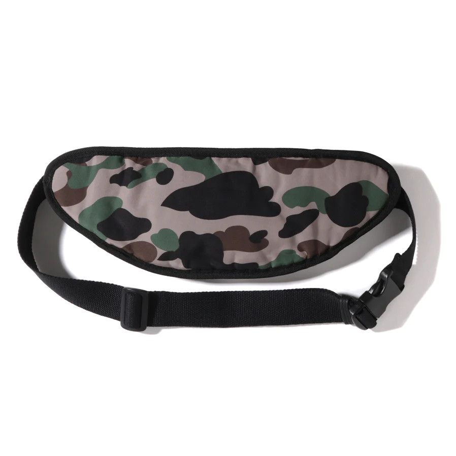 A.P.C. × Bape BATHING APE Bape X A.P.C. Body Bag Beige Size ONE SIZE - 2 Thumbnail