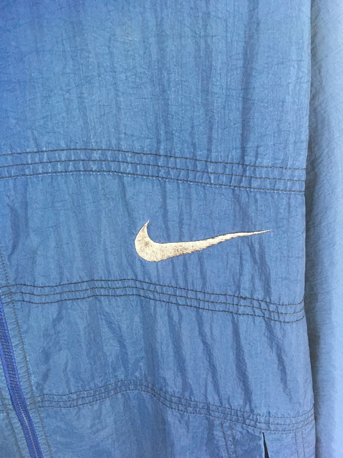 Nike × Vintage Vintage Nike Zipper Small Logo XLarge Size Windbreaker Size US XL / EU 56 / 4 - 2 Thumbnail