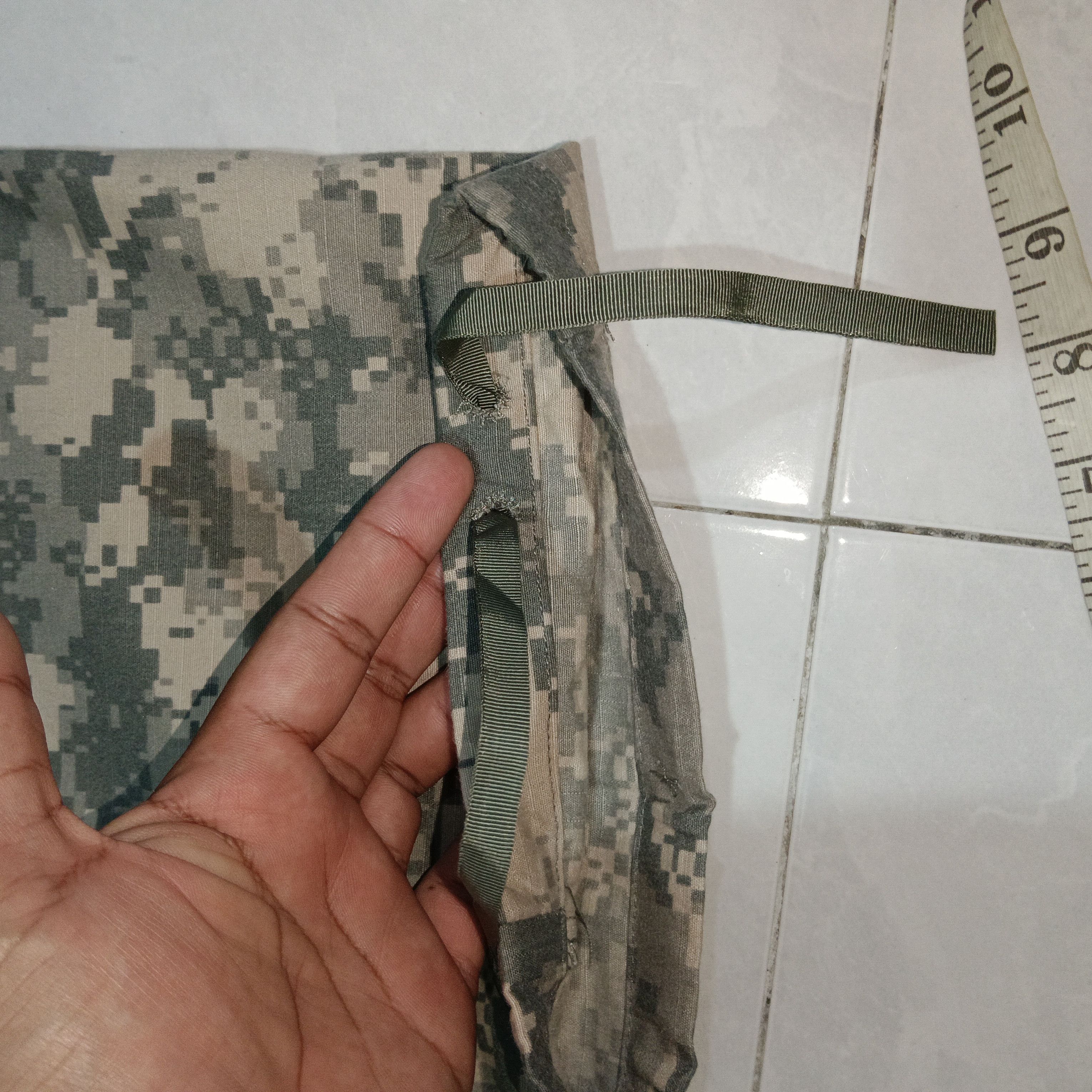Trouser army combat uniform with series number