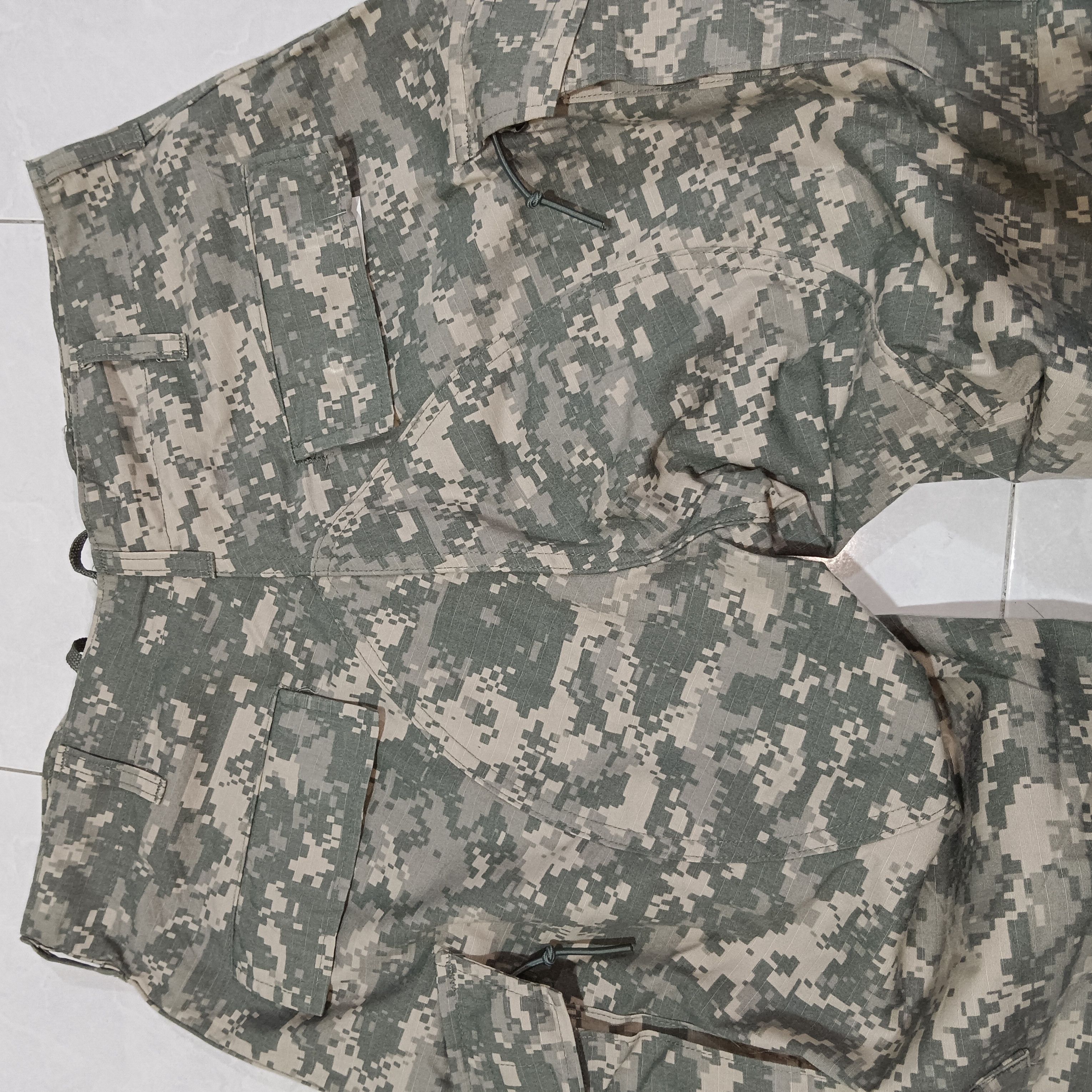 Trouser army combat uniform with series number