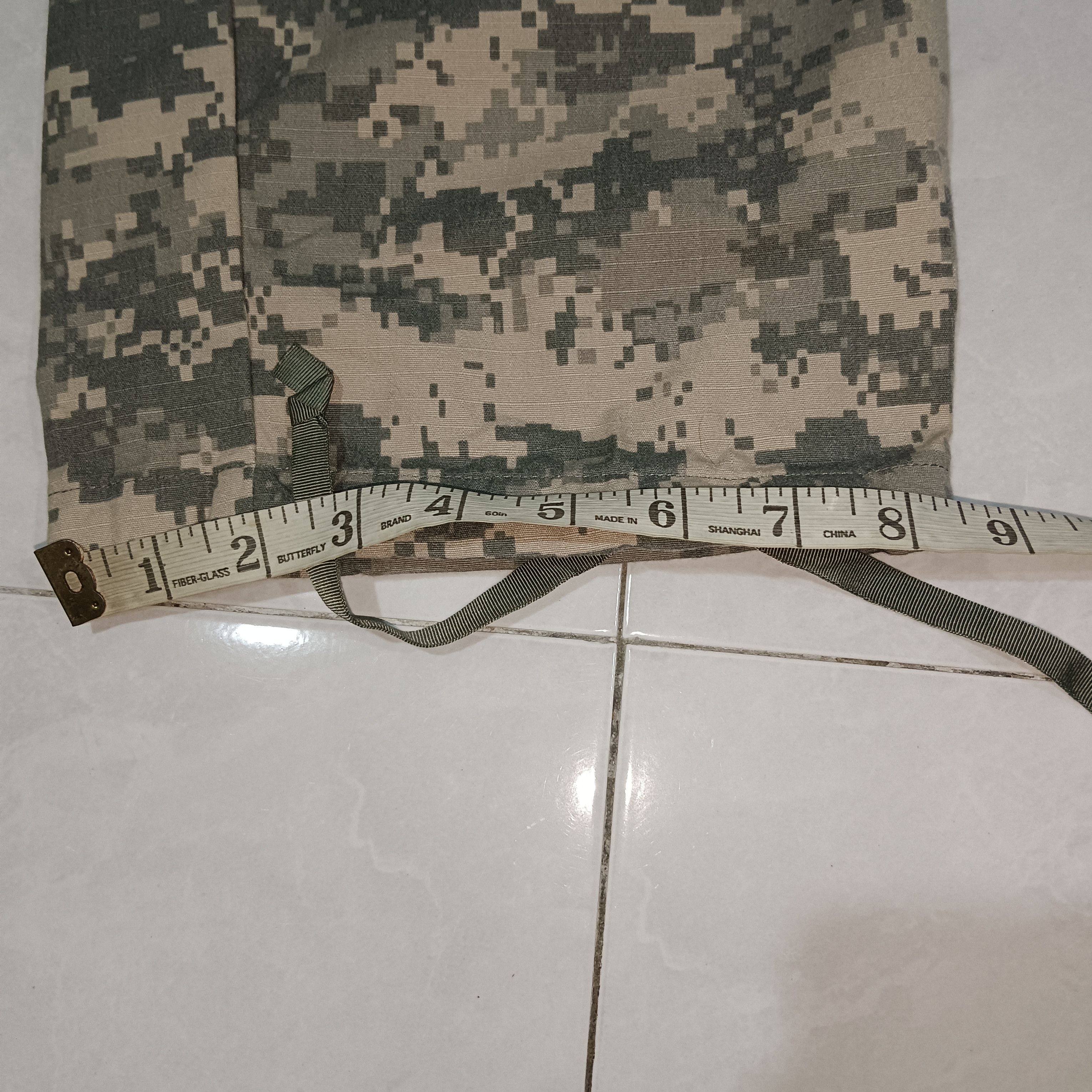 Trouser army combat uniform with series number
