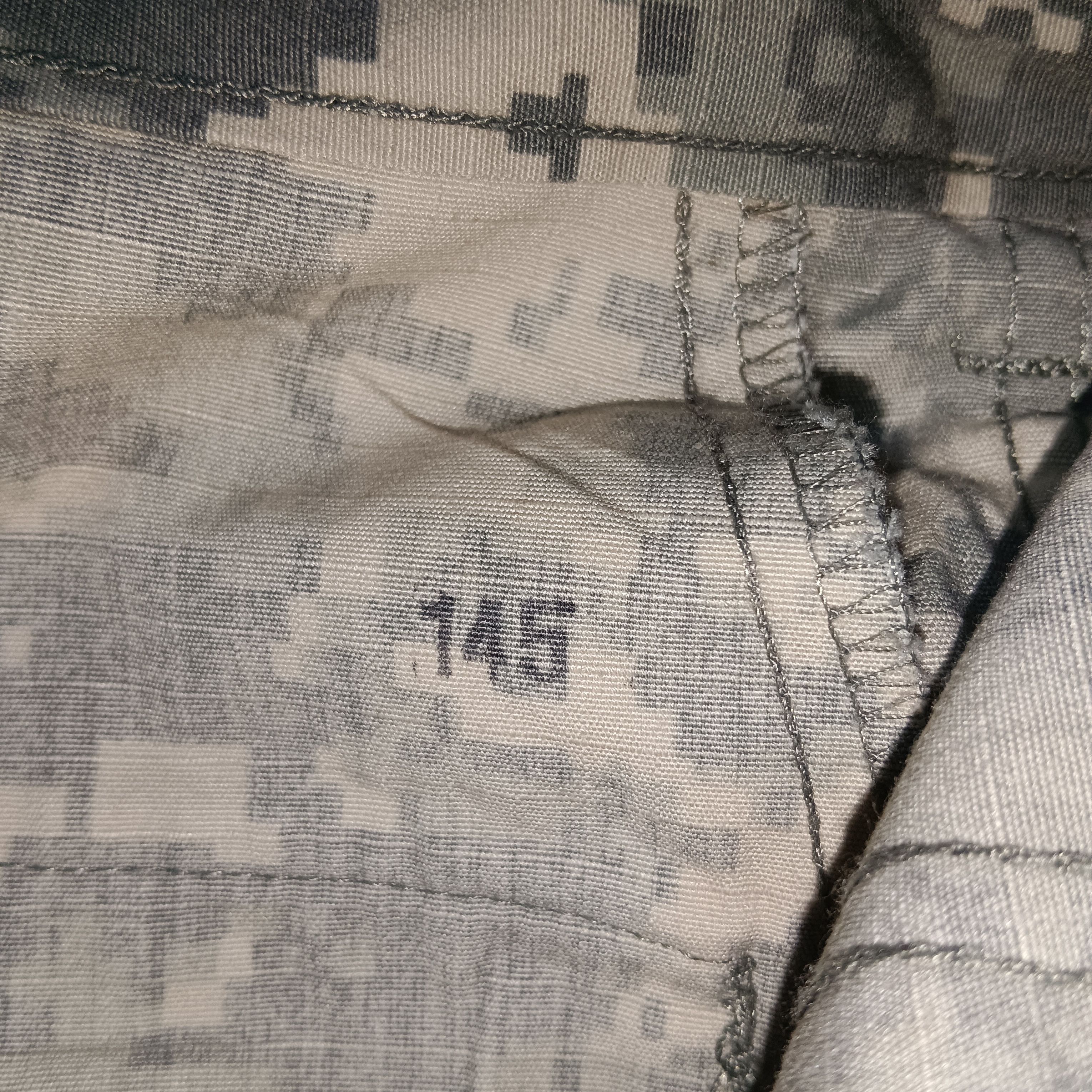 Trouser army combat uniform with series number