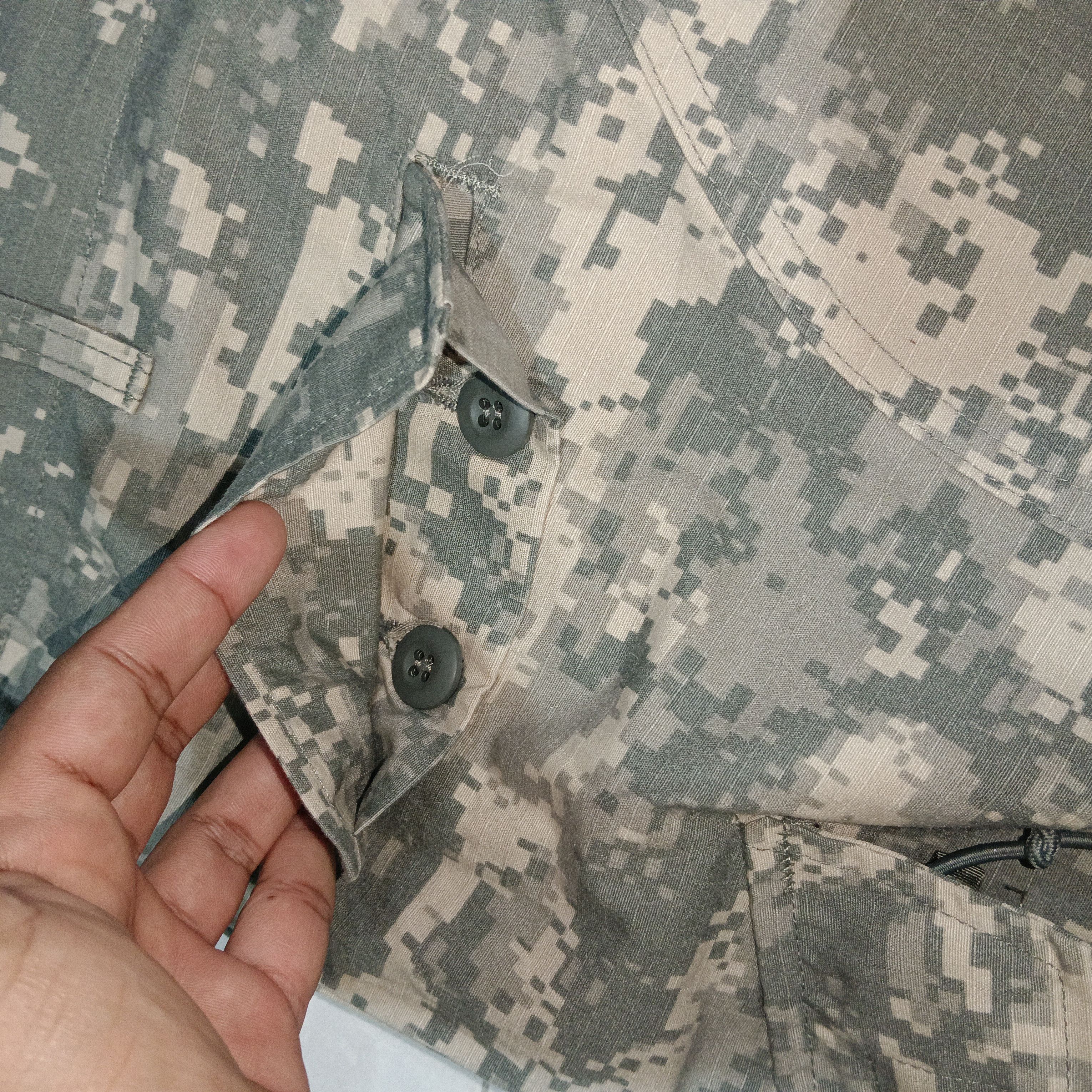Trouser army combat uniform with series number