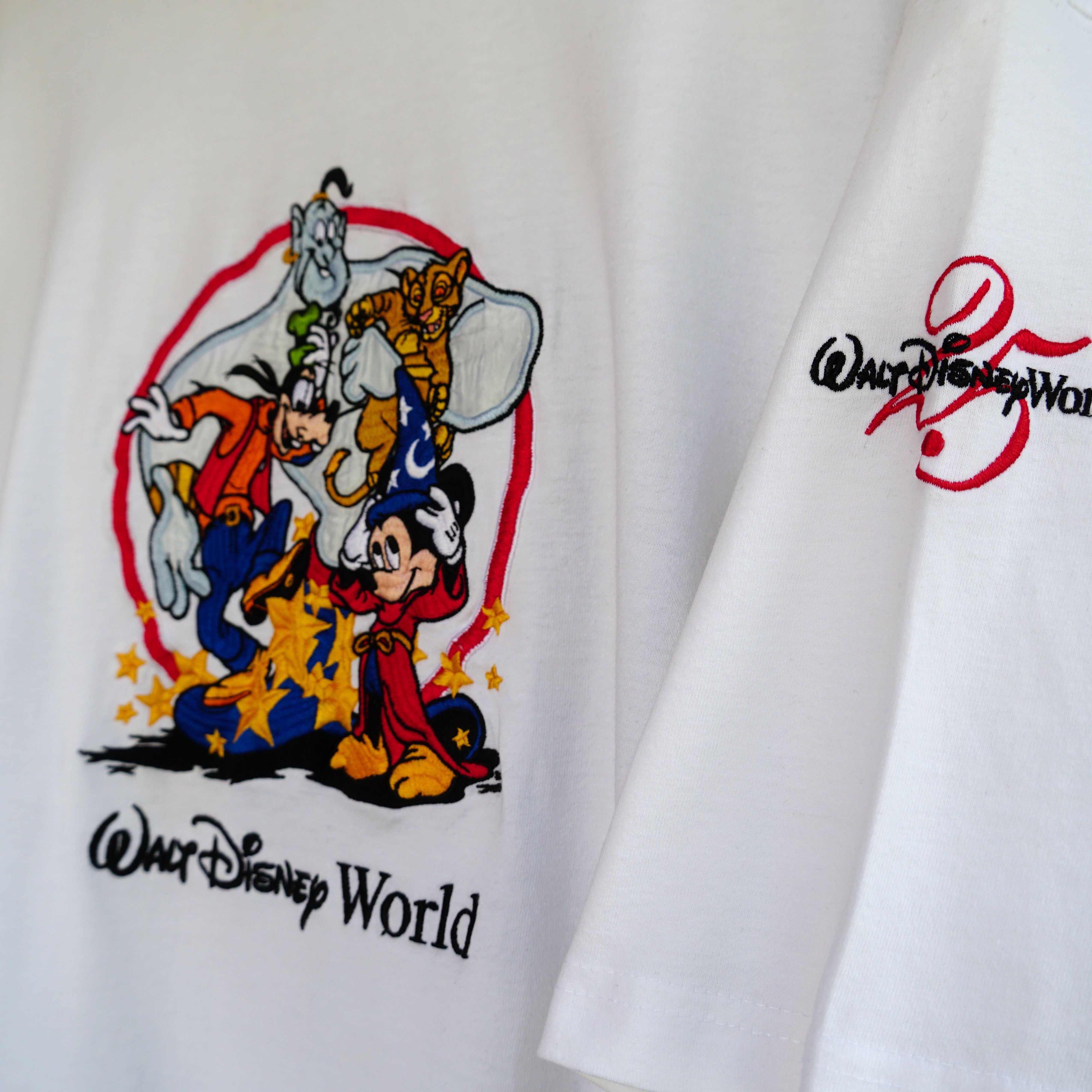 Disney VTG Disney World Aladdin Lion King Mickey 90s Tee shirt Size US XXL / EU 58 / 5 - 6 Thumbnail