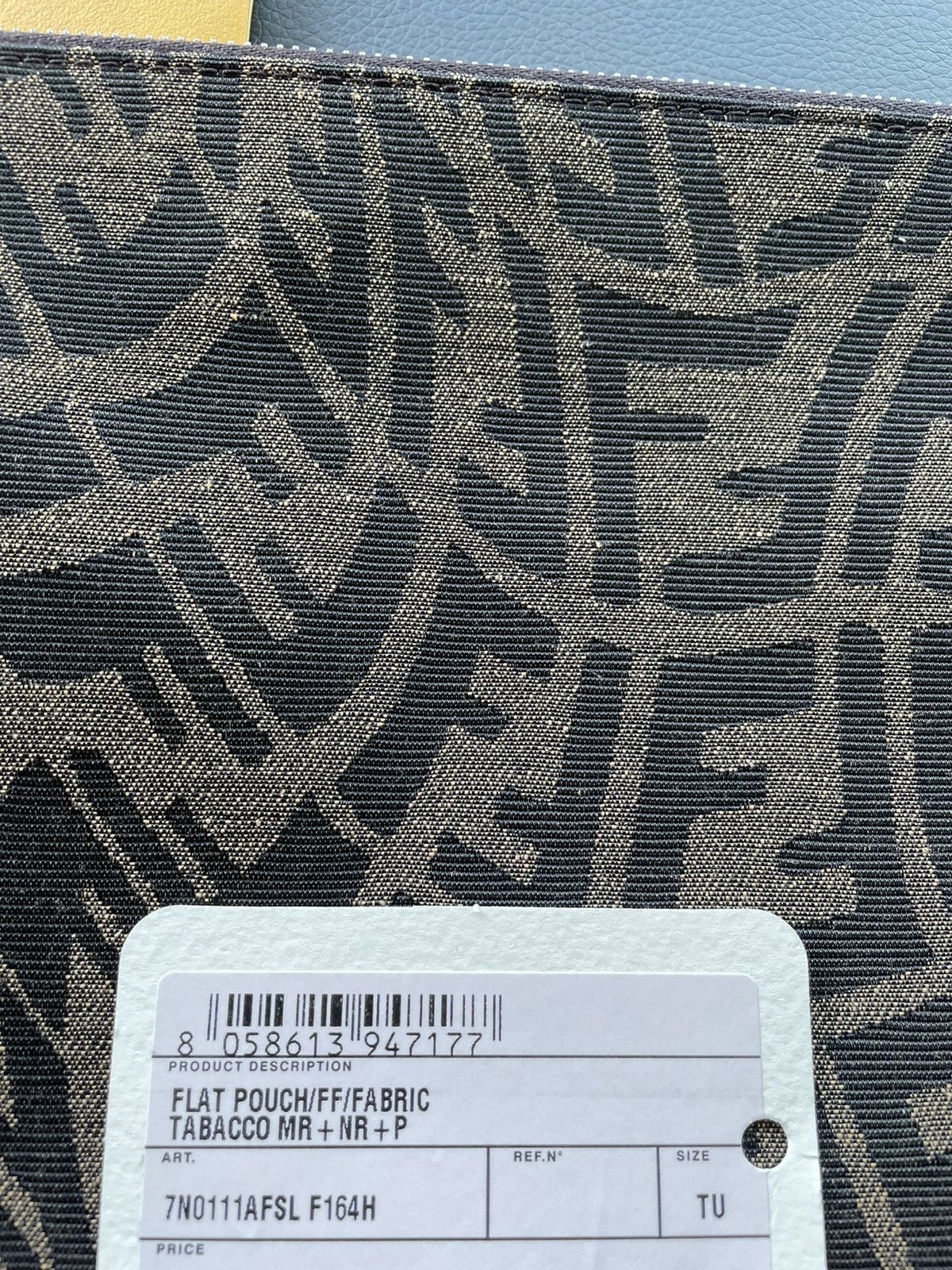Fendi Brand New Super Runway Fendi Logo Bag Size ONE SIZE - 12 Thumbnail