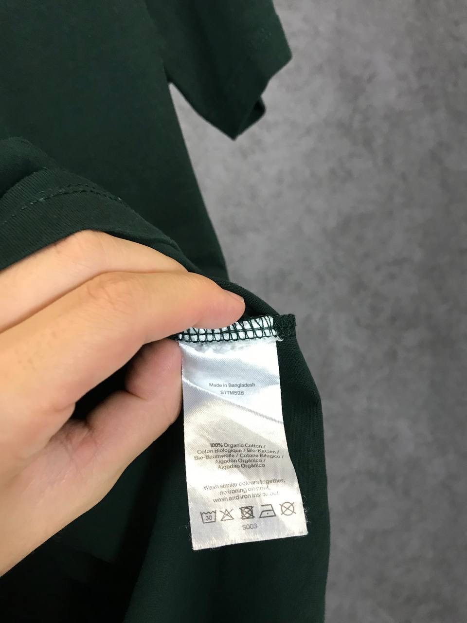 Suspicious Antwerp Suspicious Antwerp streetwear center logo tee Size US M / EU 48-50 / 2 - 5 Thumbnail