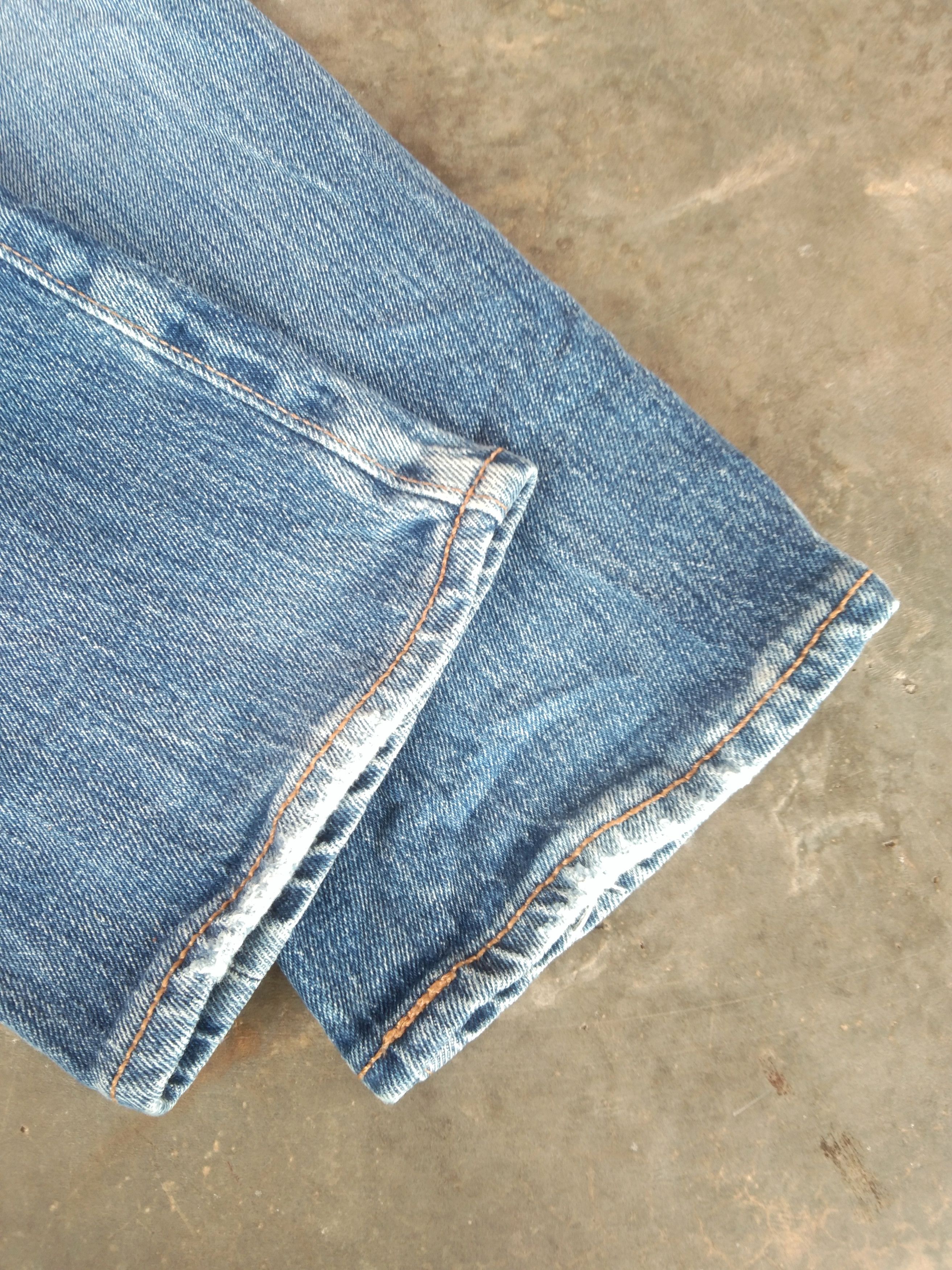 Vintage Levi's Jeans 522 Distressed Faded Blue Denim 30x32
