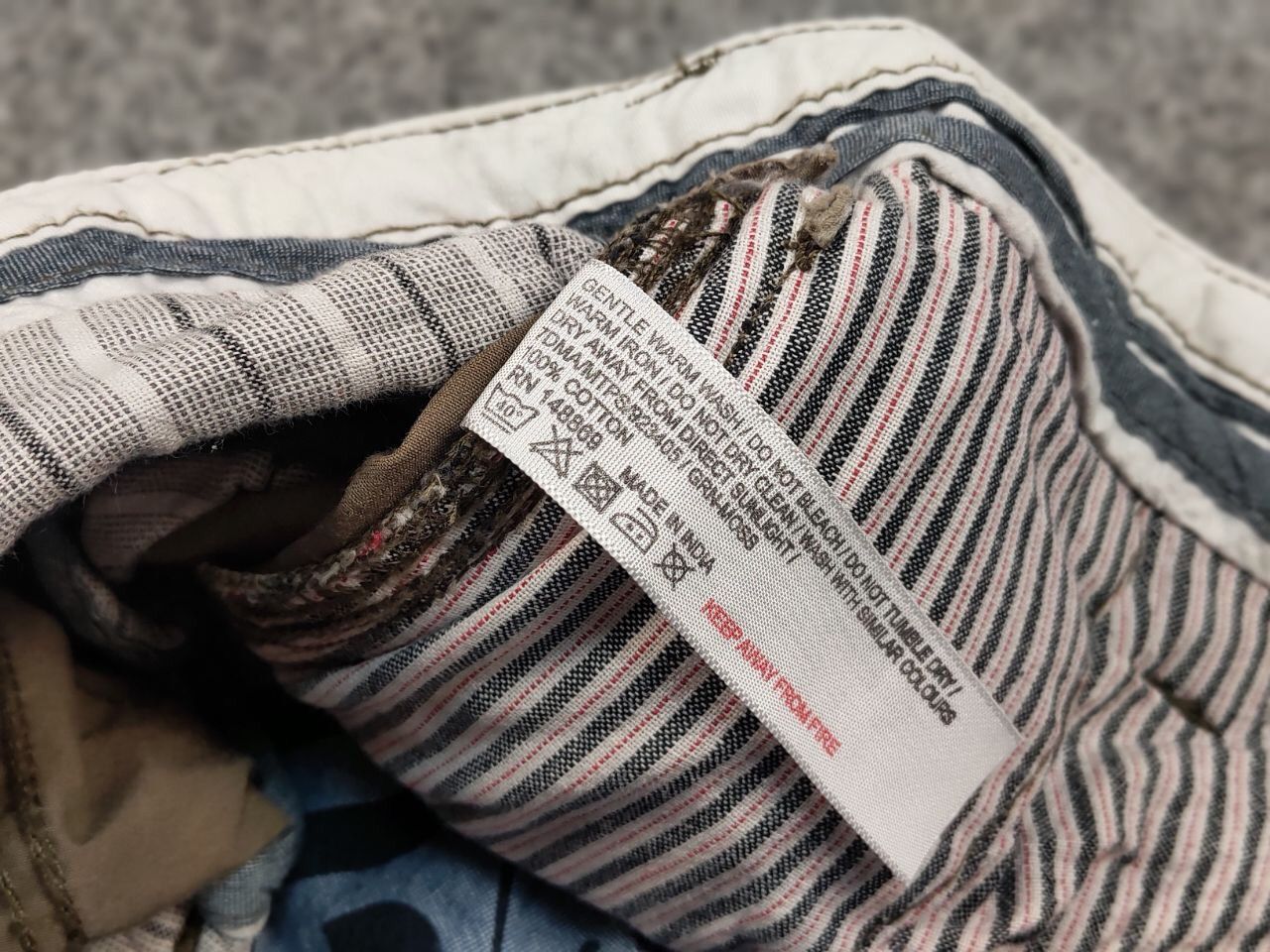Japanese Brand Vintage 90's Cargo Pants Travis Scott Japan Pocket Size US 34 / EU 50 - 20 Thumbnail