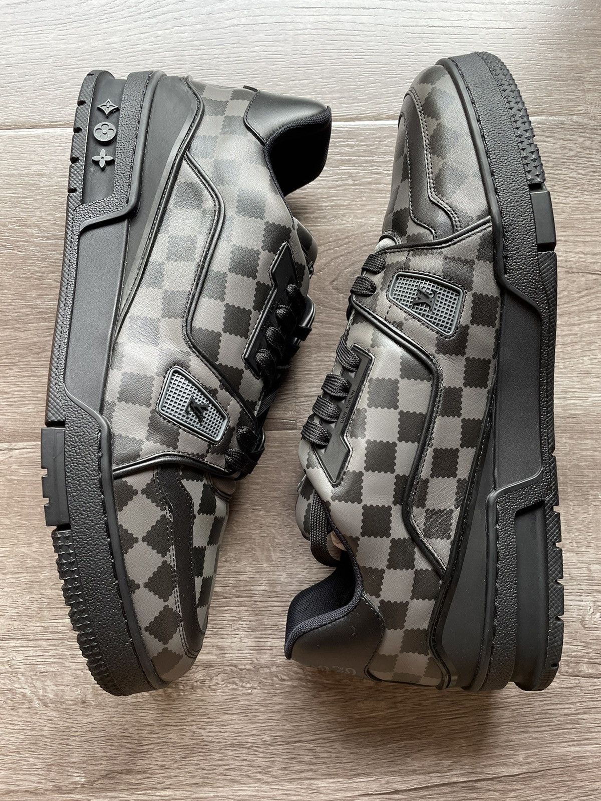 Louis Vuitton × Nigo Louis Vuitton Nigo Black & Grey Damier Trainer Sneaker Size US 11.5 / EU 44-45 - 4 Thumbnail