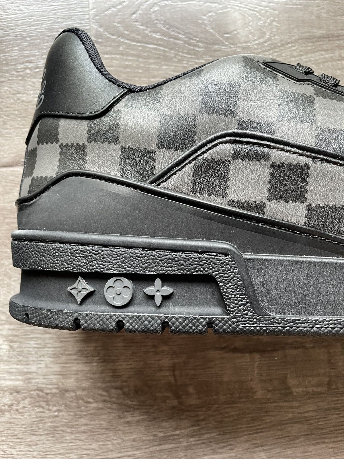 Louis Vuitton × Nigo Louis Vuitton Nigo Black & Grey Damier Trainer Sneaker Size US 11.5 / EU 44-45 - 8 Thumbnail