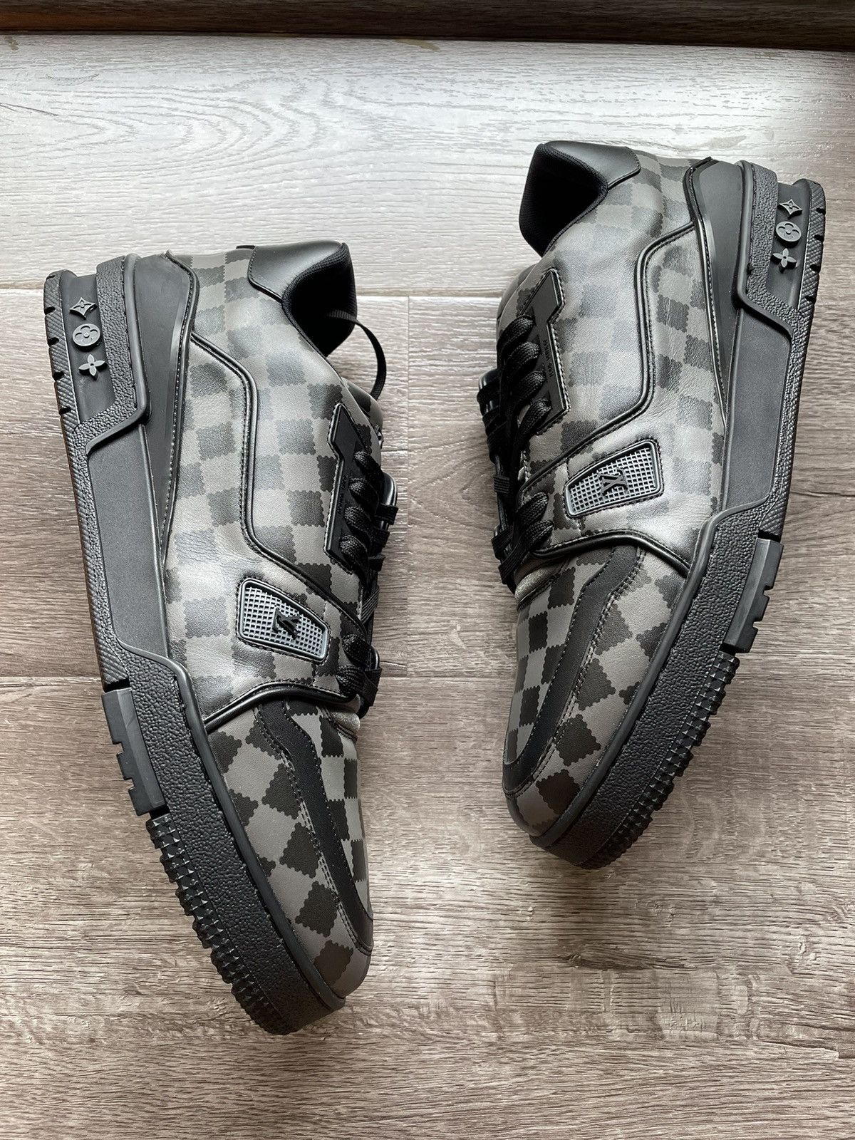 Louis Vuitton × Nigo Louis Vuitton Nigo Black & Grey Damier Trainer Sneaker Size US 11.5 / EU 44-45 - 3 Thumbnail