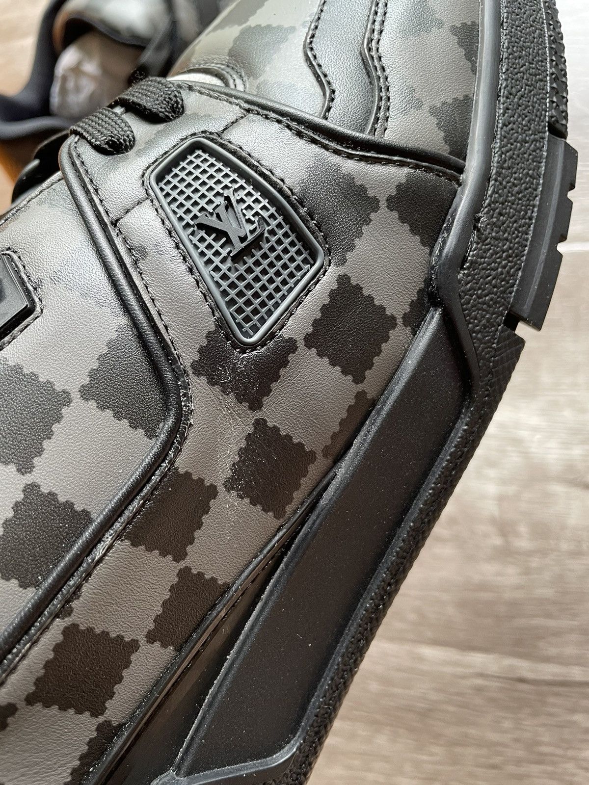 Louis Vuitton × Nigo Louis Vuitton Nigo Black & Grey Damier Trainer Sneaker Size US 11.5 / EU 44-45 - 6 Thumbnail