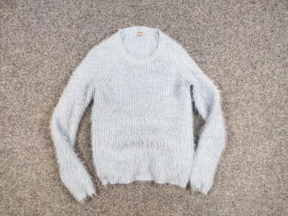 Japanese Brand Vintage Japanese Blue Mohair Style Fuzzy Crewneck Sweater Size US XS / EU 42 / 0 - 6 Thumbnail