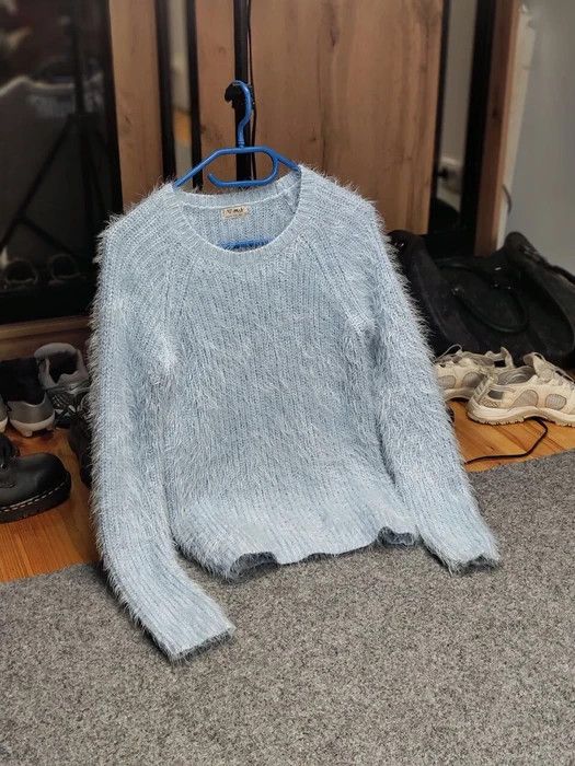 Japanese Brand Vintage Japanese Blue Mohair Style Fuzzy Crewneck Sweater Size US XS / EU 42 / 0 - 10 Thumbnail