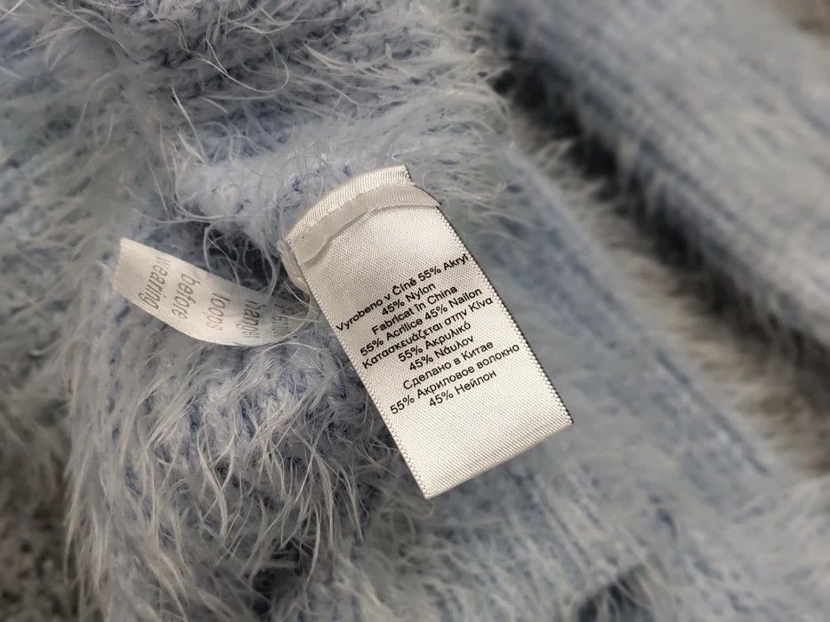 Japanese Brand Vintage Japanese Blue Mohair Style Fuzzy Crewneck Sweater Size US XS / EU 42 / 0 - 9 Thumbnail