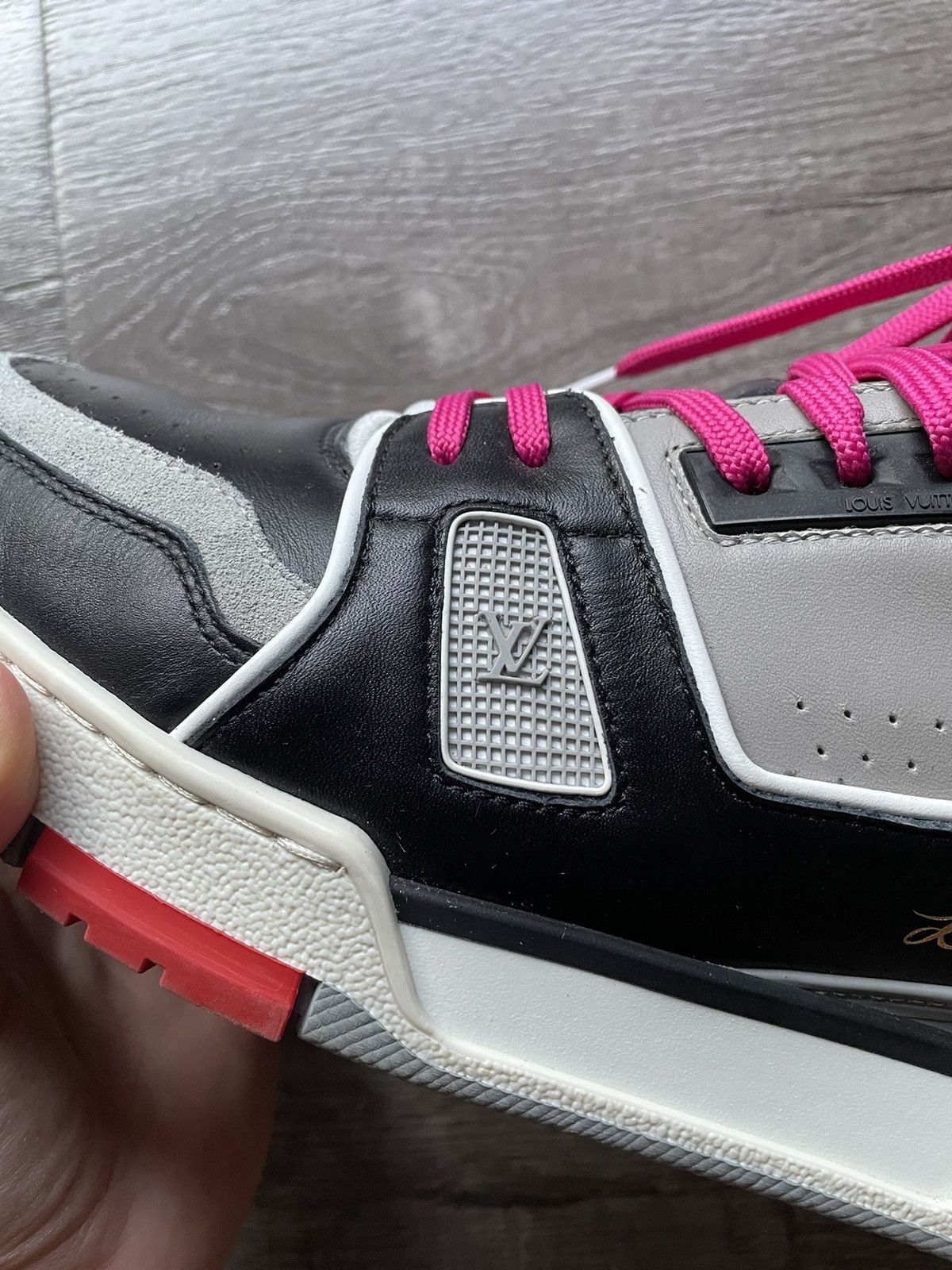 Louis Vuitton Louis Vuitton Milan Exclusive Black/Grey Trainer Sneaker Size US 9 / EU 42 - 8 Thumbnail