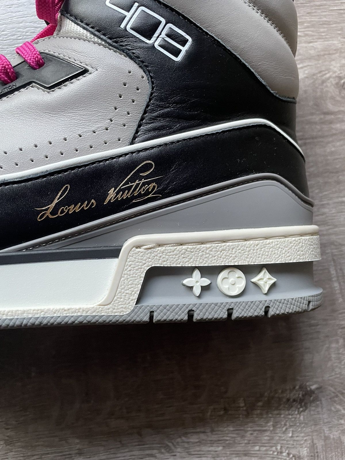 Louis Vuitton Louis Vuitton Milan Exclusive Black/Grey Trainer Sneaker Size US 9 / EU 42 - 7 Thumbnail