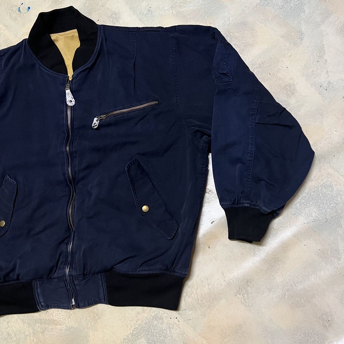 Vintage Crocodile Big Logo Reversible Bomber Jacket Distressed Size US M / EU 48-50 / 2 - 18 Thumbnail