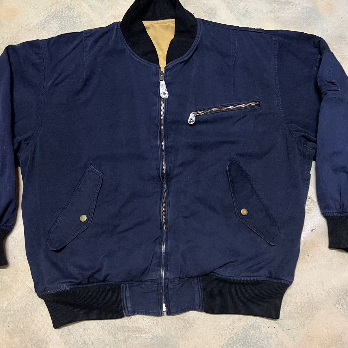Vintage Crocodile Big Logo Reversible Bomber Jacket Distressed Size US M / EU 48-50 / 2 - 19 Thumbnail