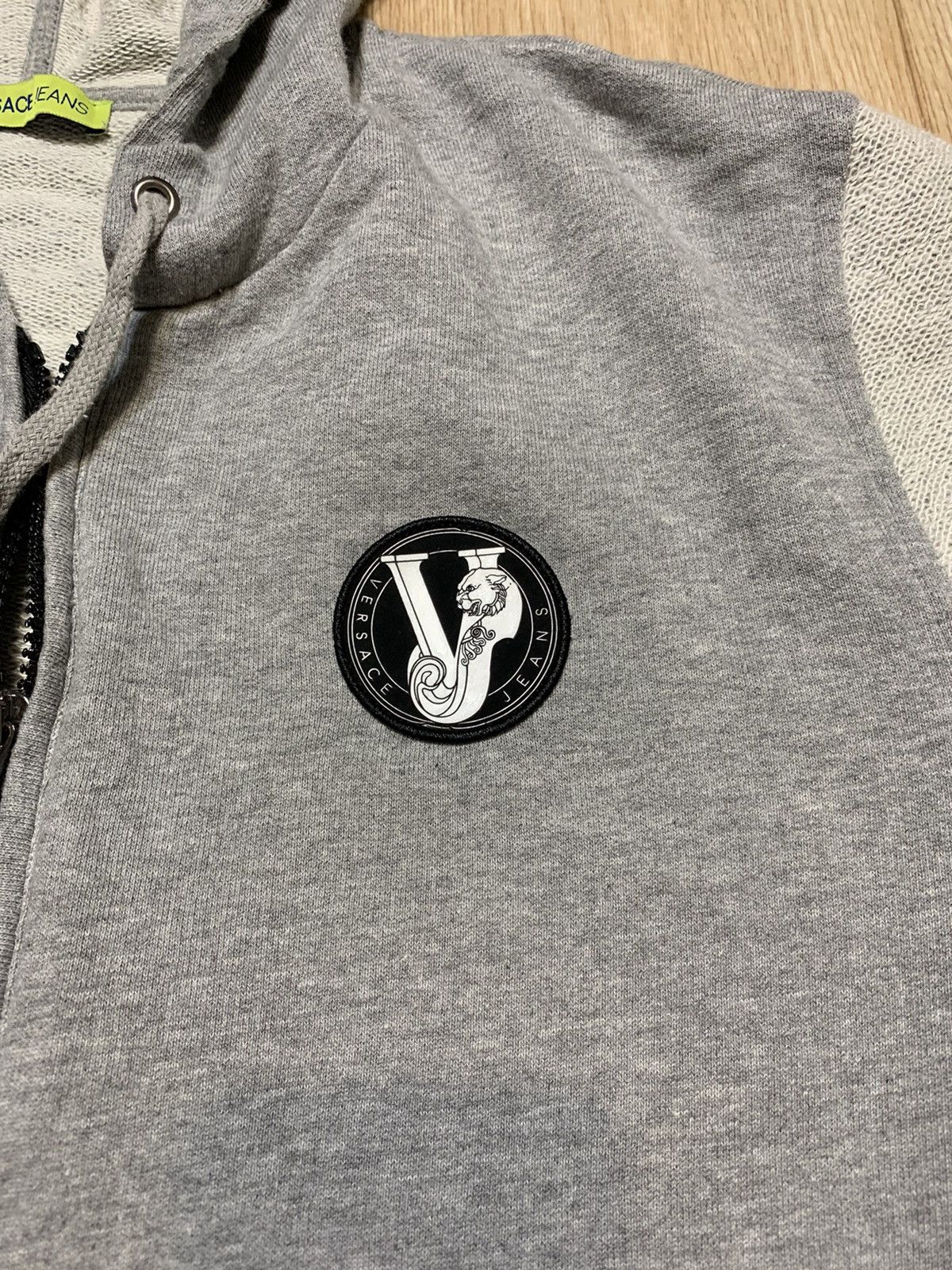 Versace Jeans Couture Versace Jeans Zip Hoodie V Tiger Logo Size L Size US L / EU 52-54 / 3 - 5 Thumbnail