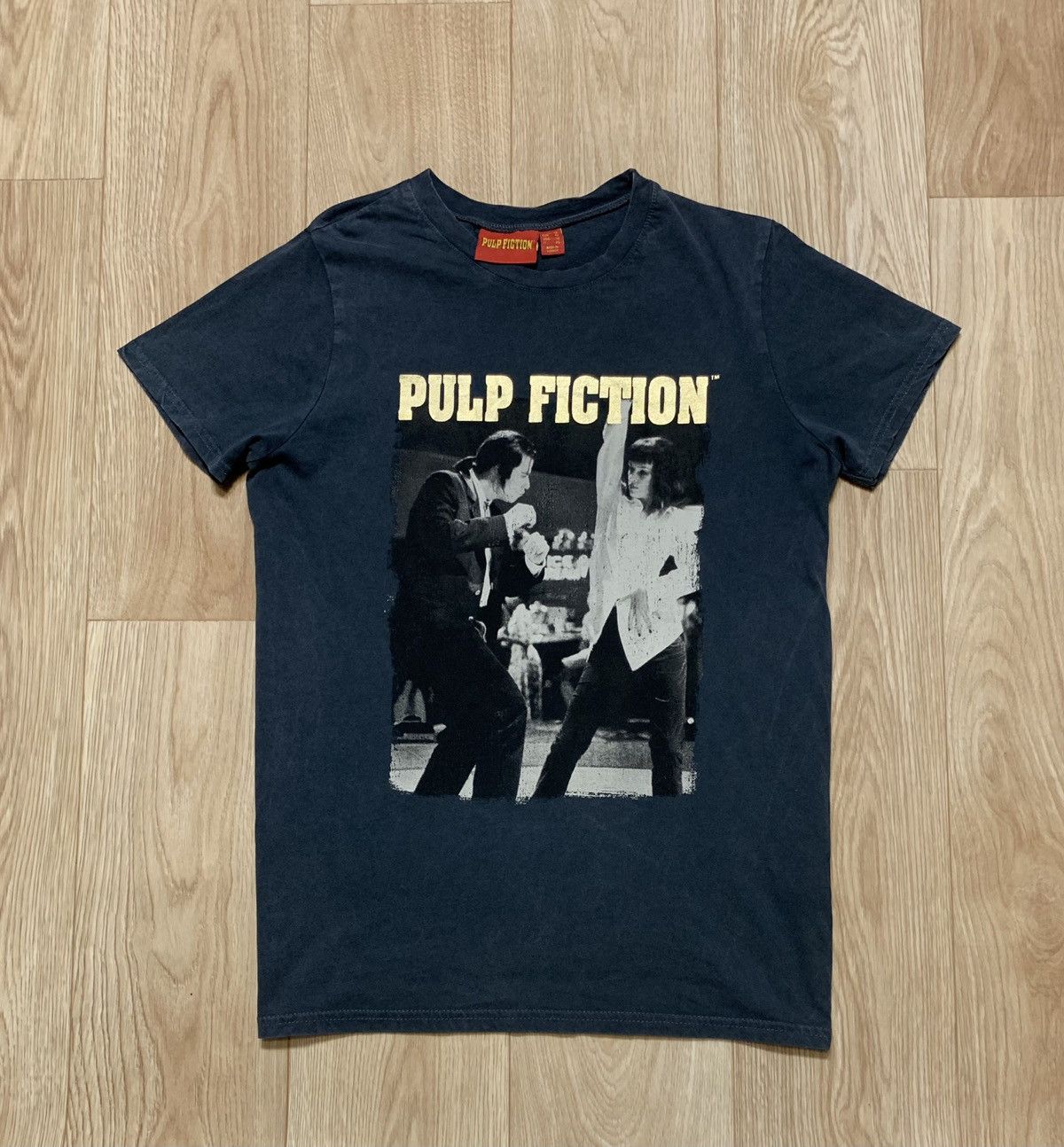 Vintage Pulp Fiction Women T-Shirt Size ONE SIZE - 1 Thumbnail