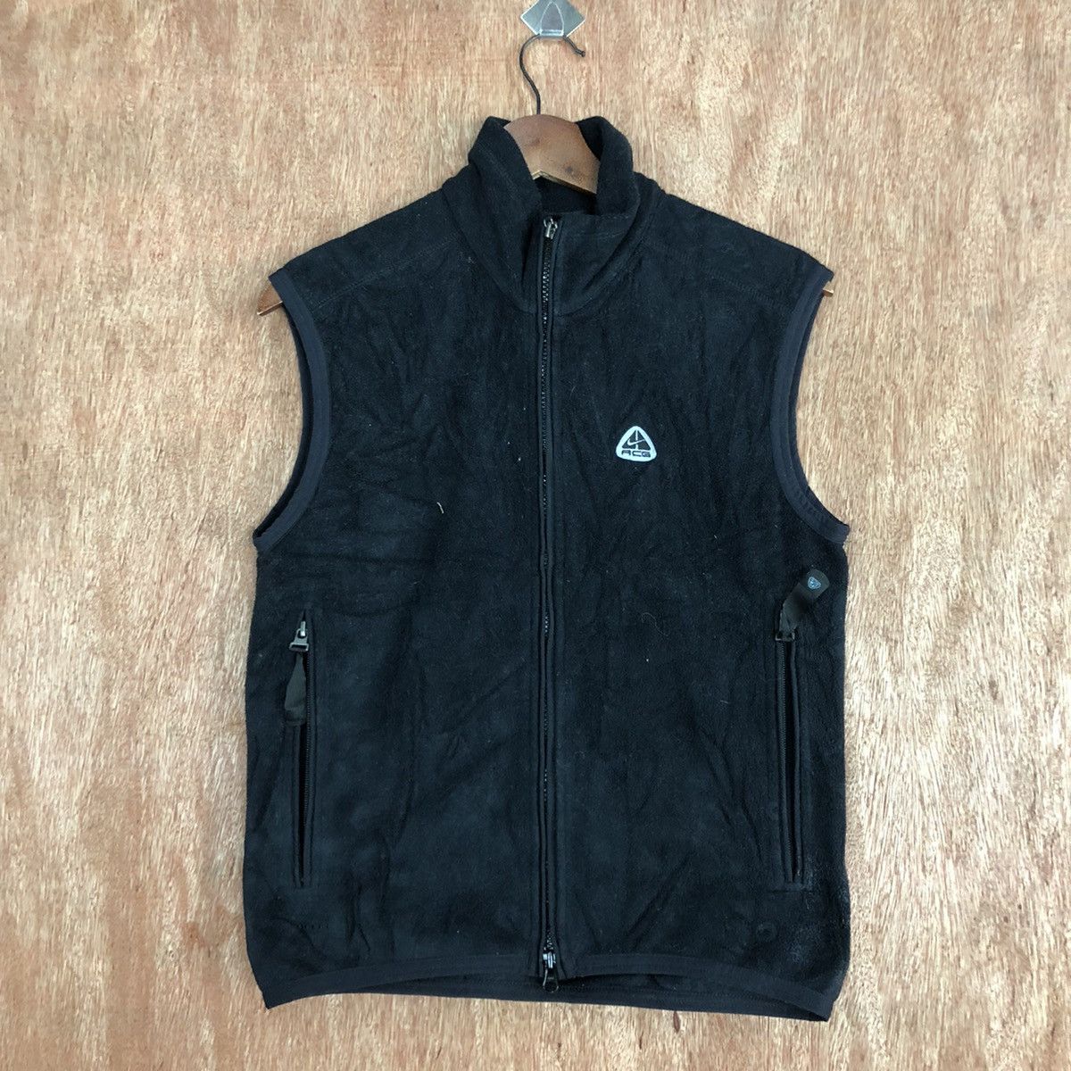Nike × Nike ACG × Vintage Vintage Nike ACG Black Vest Size US S / EU 44-46 / 1 - 3 Thumbnail