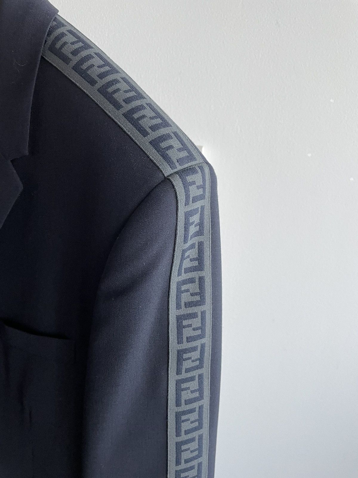 Fendi Brand New Rare Super Runway FF Logo Blazer Limited Edition Size 54R - 10 Thumbnail