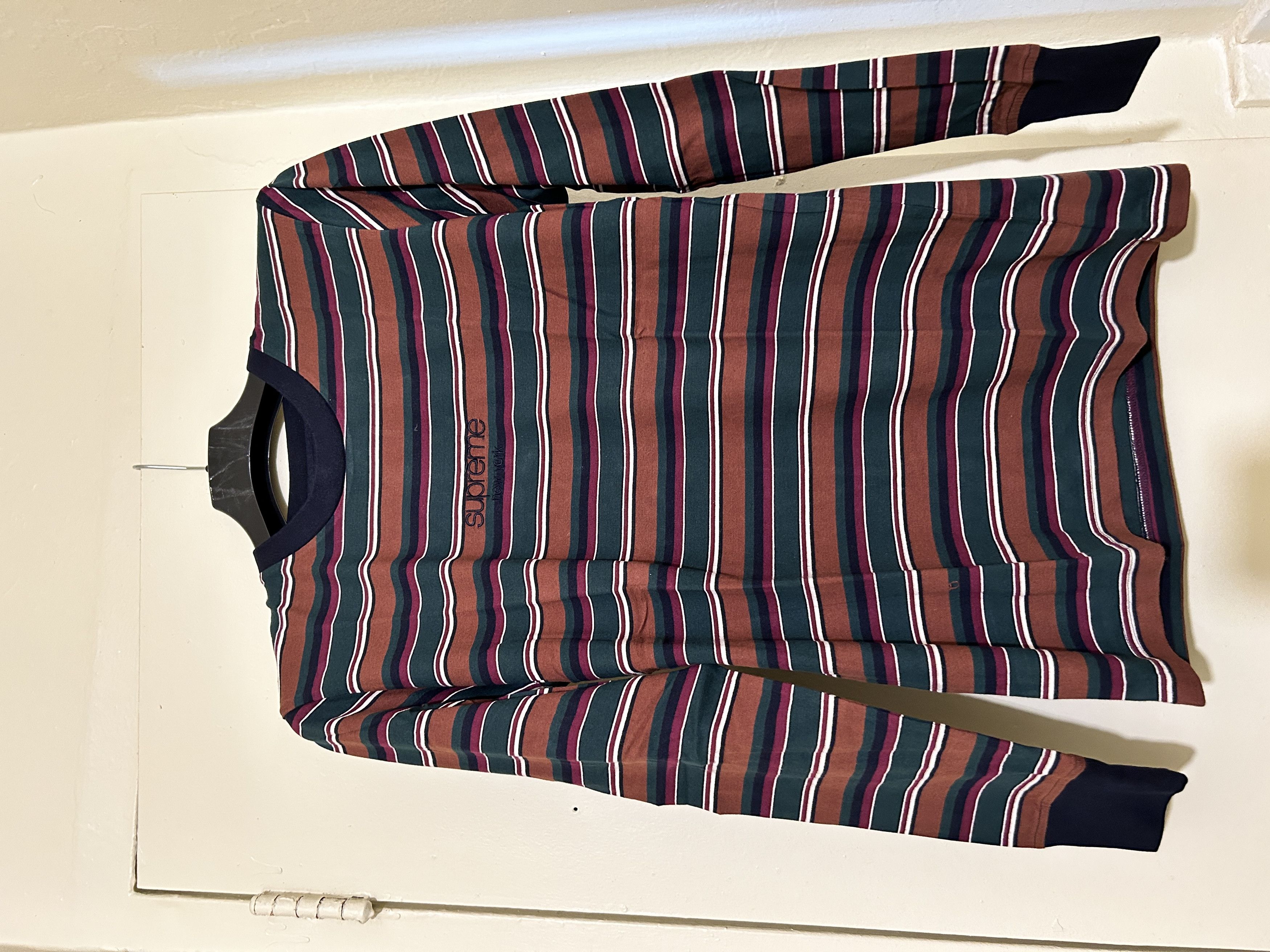 Supreme multi stripe L/s Top Dark Green SMALL s/s 15