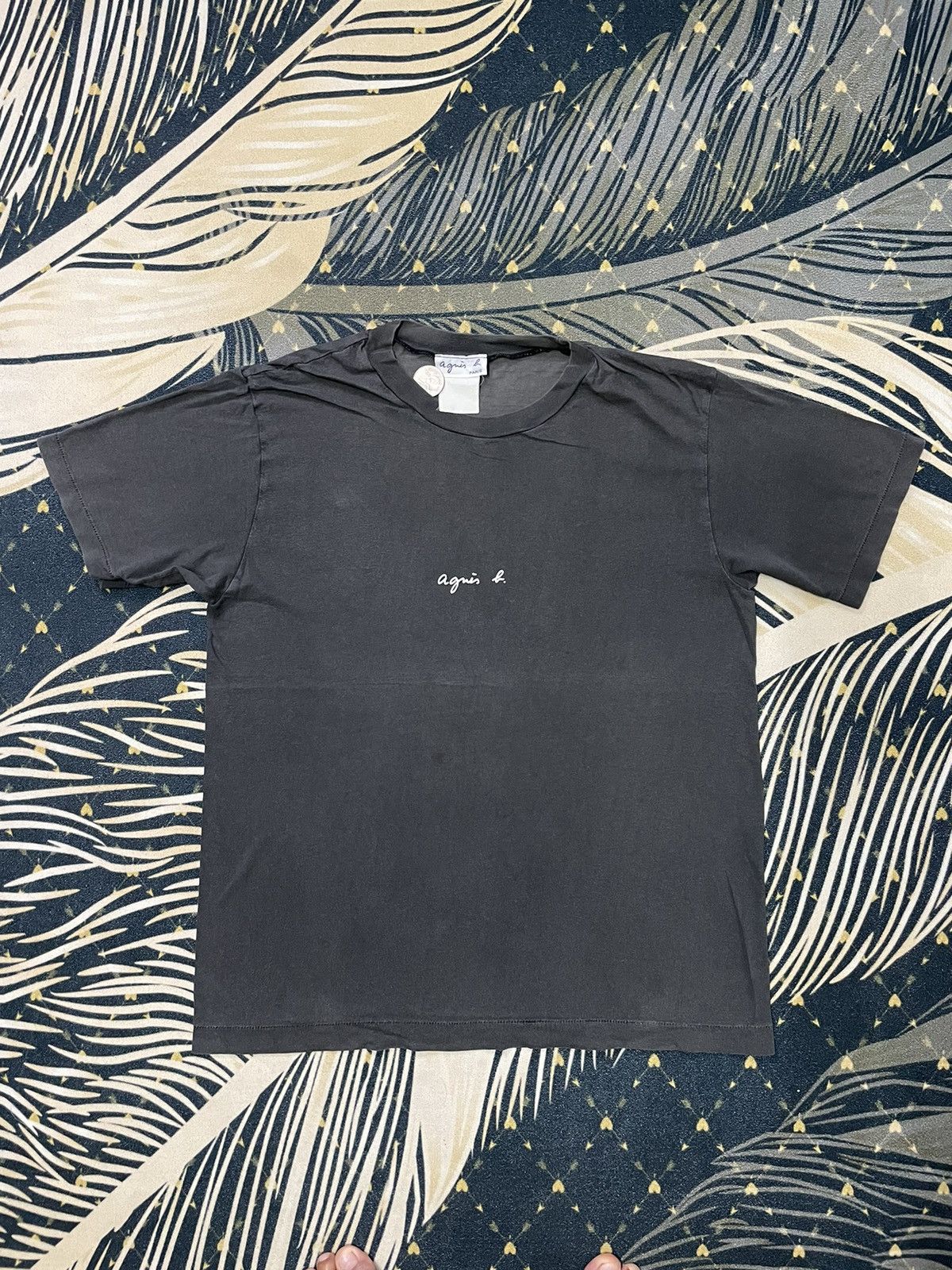 Designer × Vintage × agnes b. Vintage Aguis Paris Homme Small Logo Shirt Size US M / EU 48-50 / 2 - 1 Thumbnail