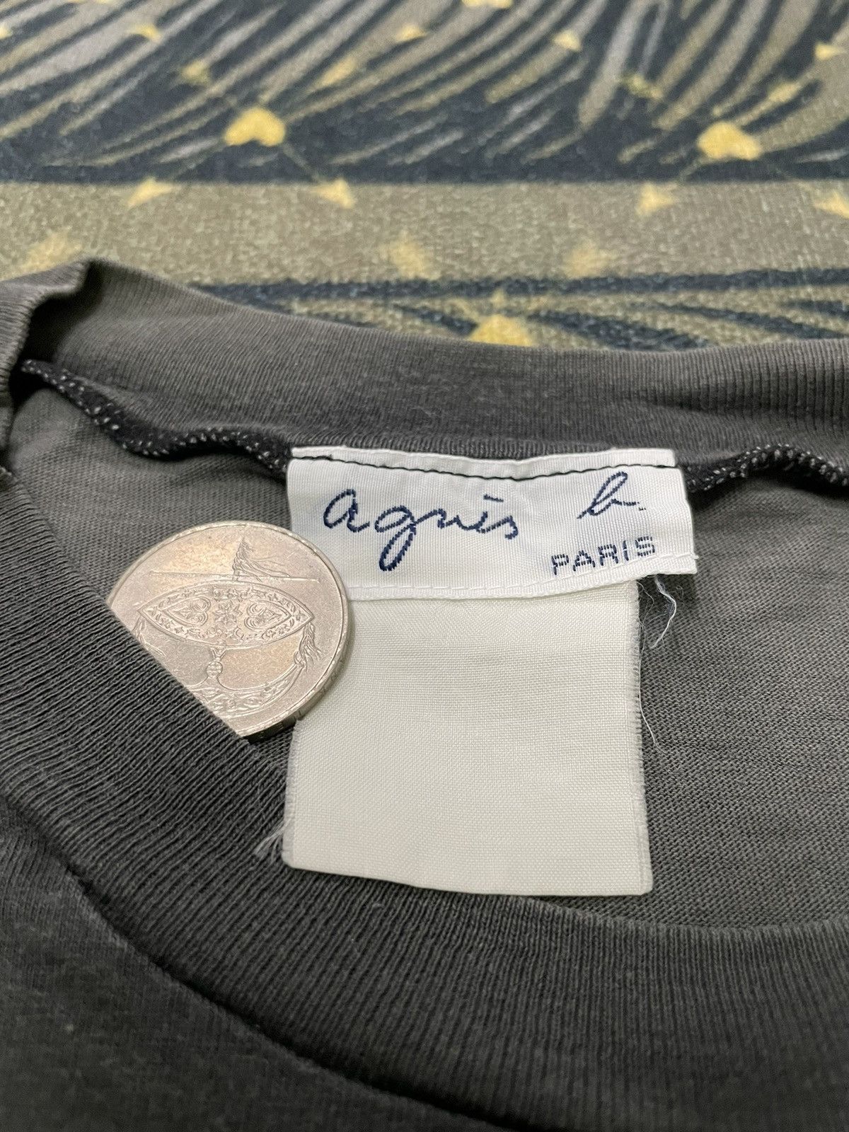 Designer × Vintage × agnes b. Vintage Aguis Paris Homme Small Logo Shirt Size US M / EU 48-50 / 2 - 3 Thumbnail