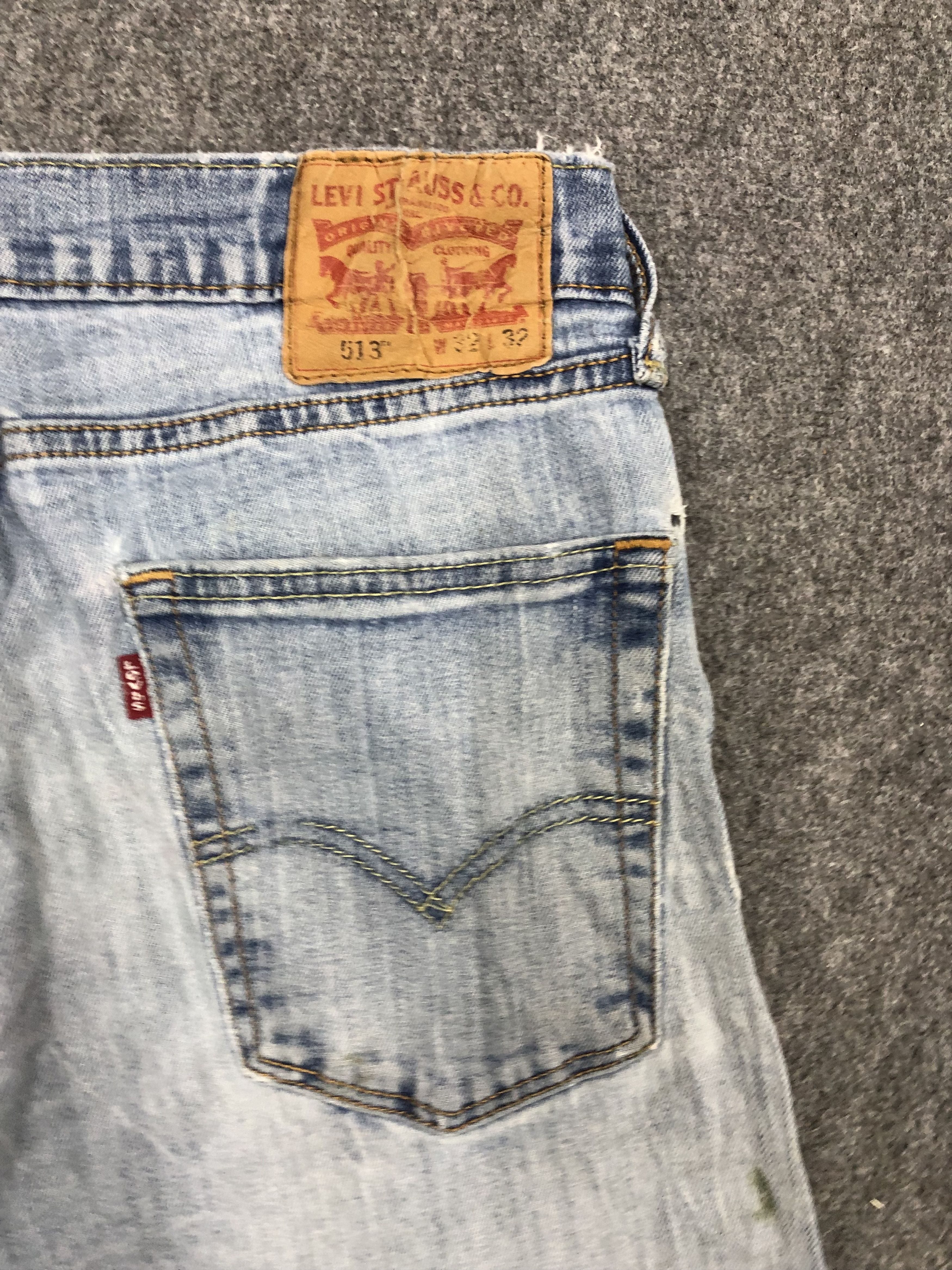 Levi's Vintage Levis 513 Light Wash Jeans DP1094 Size US 32 / EU 48 - 14 Thumbnail