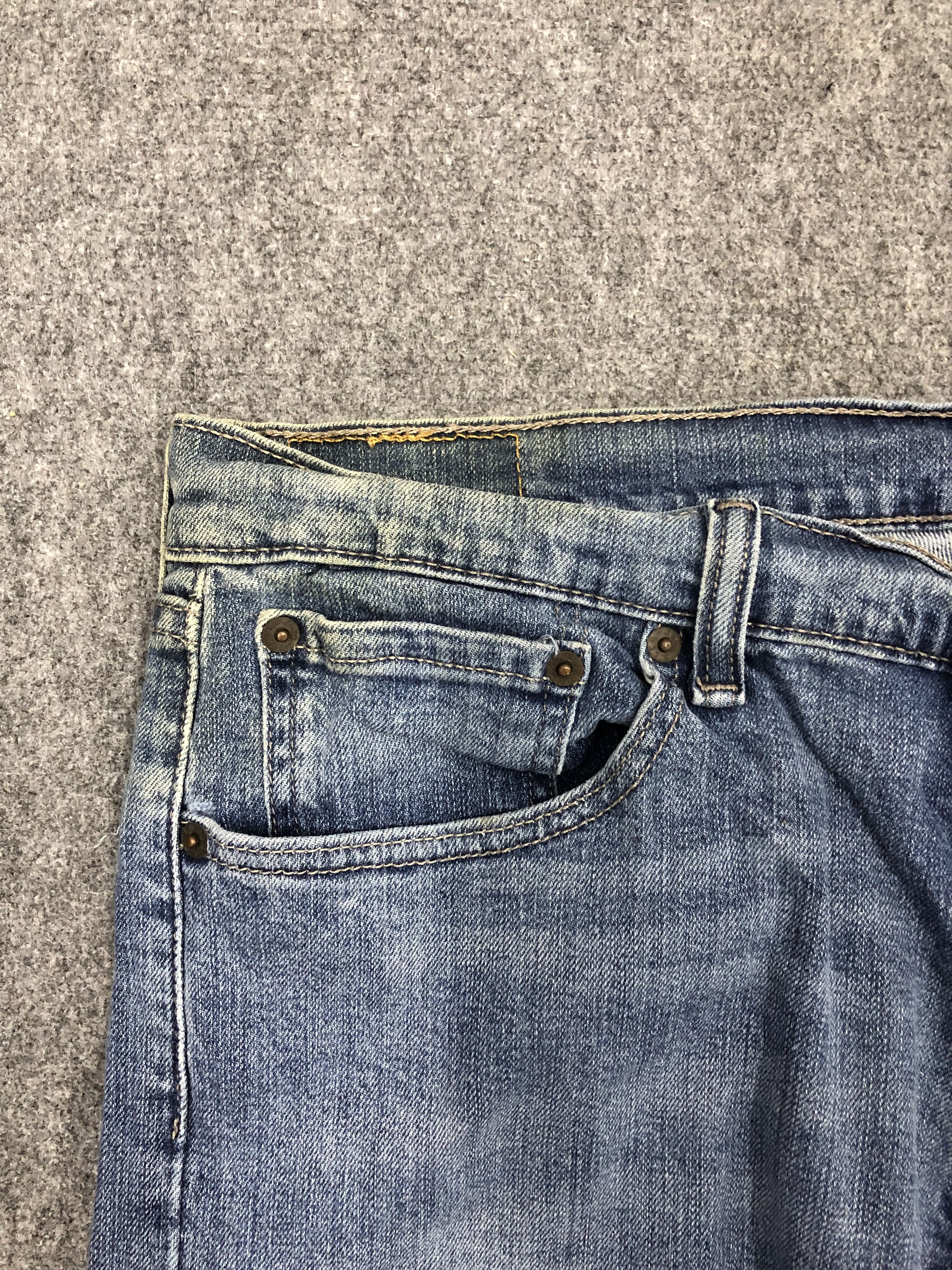 Levi's Vintage Levis Jeans DP1103 Size US 36 / EU 52 - 6 Thumbnail