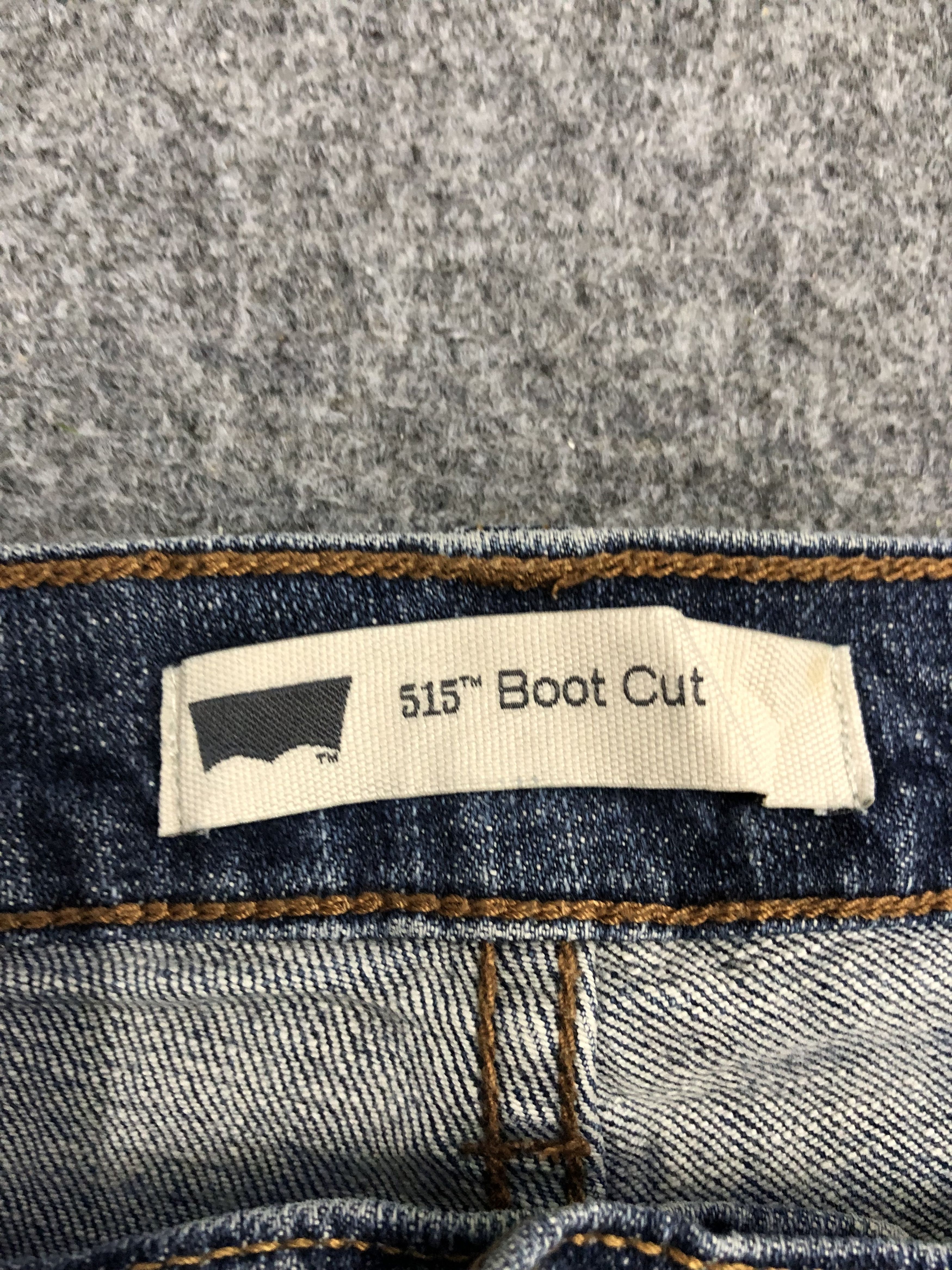 Levi's × Vintage Vintage Levis 515 Boot Cut Jeans Size US 34 / EU 50 - 6 Thumbnail