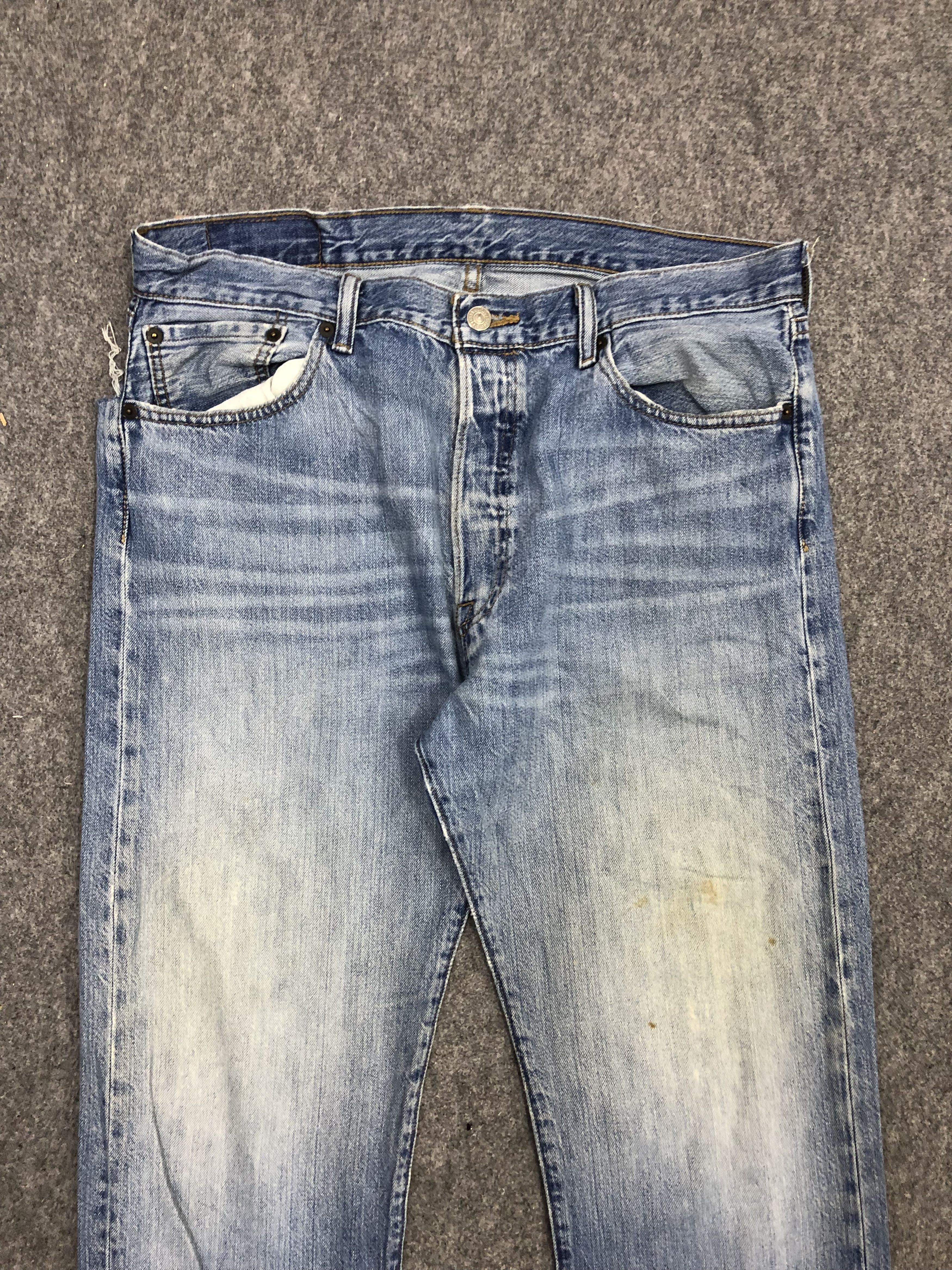 Levi's Vintage Levis 501 Sun Faded Jeans DP1214 Size US 36 / EU 52 - 2 Thumbnail