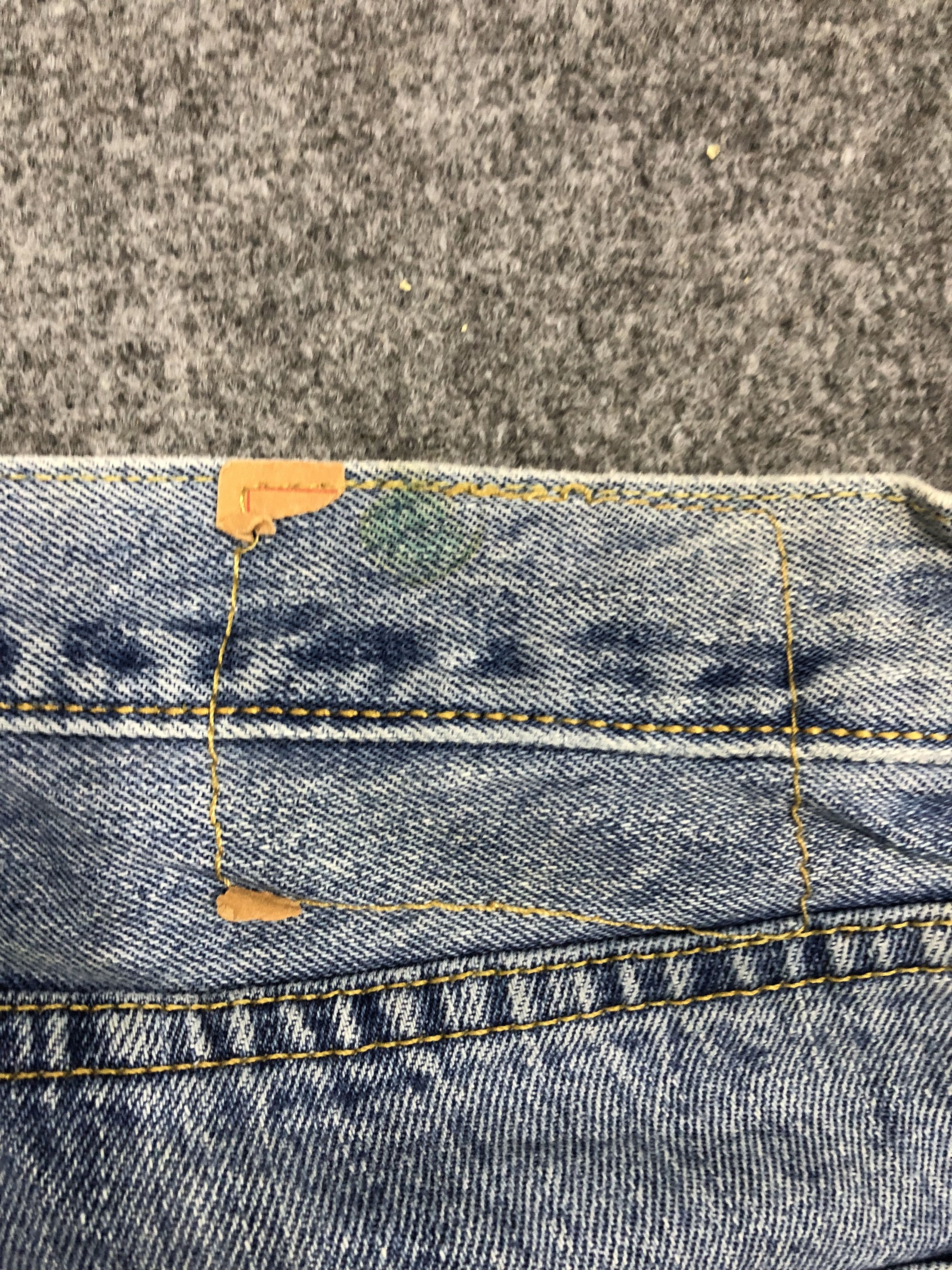 Levi's Vintage Levis 501 Light Wash Jeans DP1210 Size US 36 / EU 52 - 10 Thumbnail