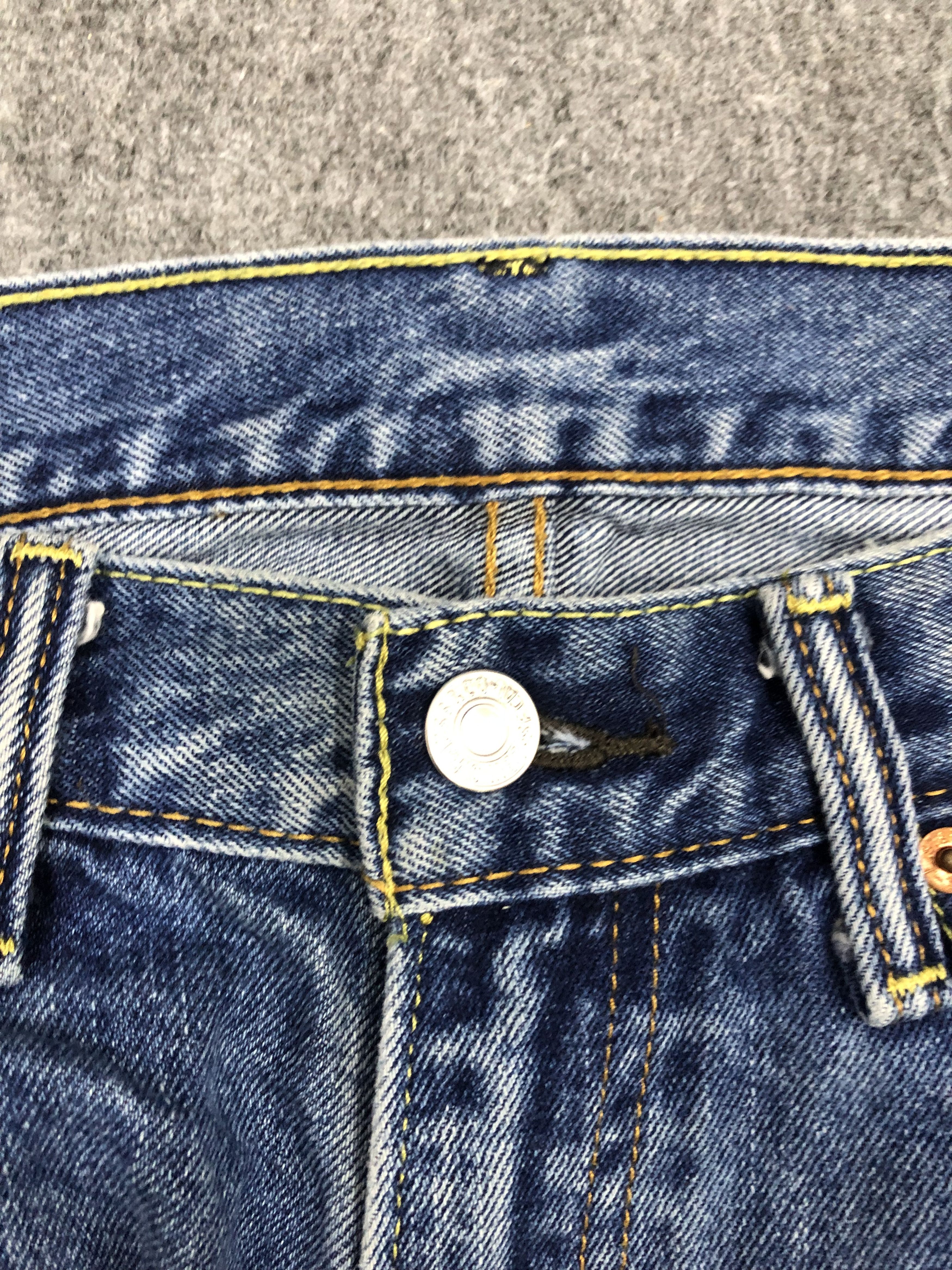 Levi's Vintage Levis 505 Light Wash Jeans DP1204 Size US 36 / EU 52 - 8 Thumbnail
