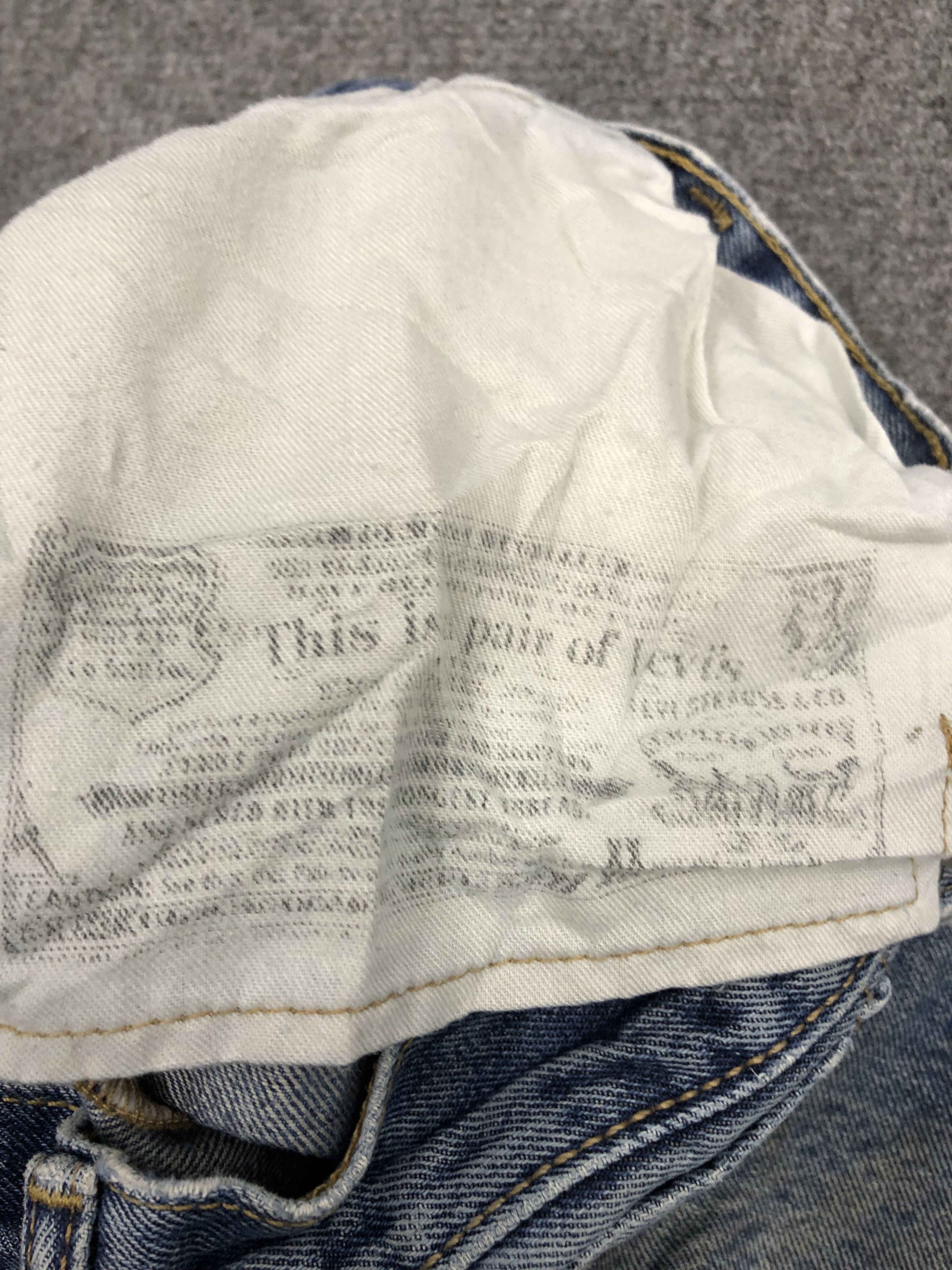 Levi's Vintage Levis 501 Light Wash Jeans DP1192 Size US 32 / EU 48 - 11 Thumbnail
