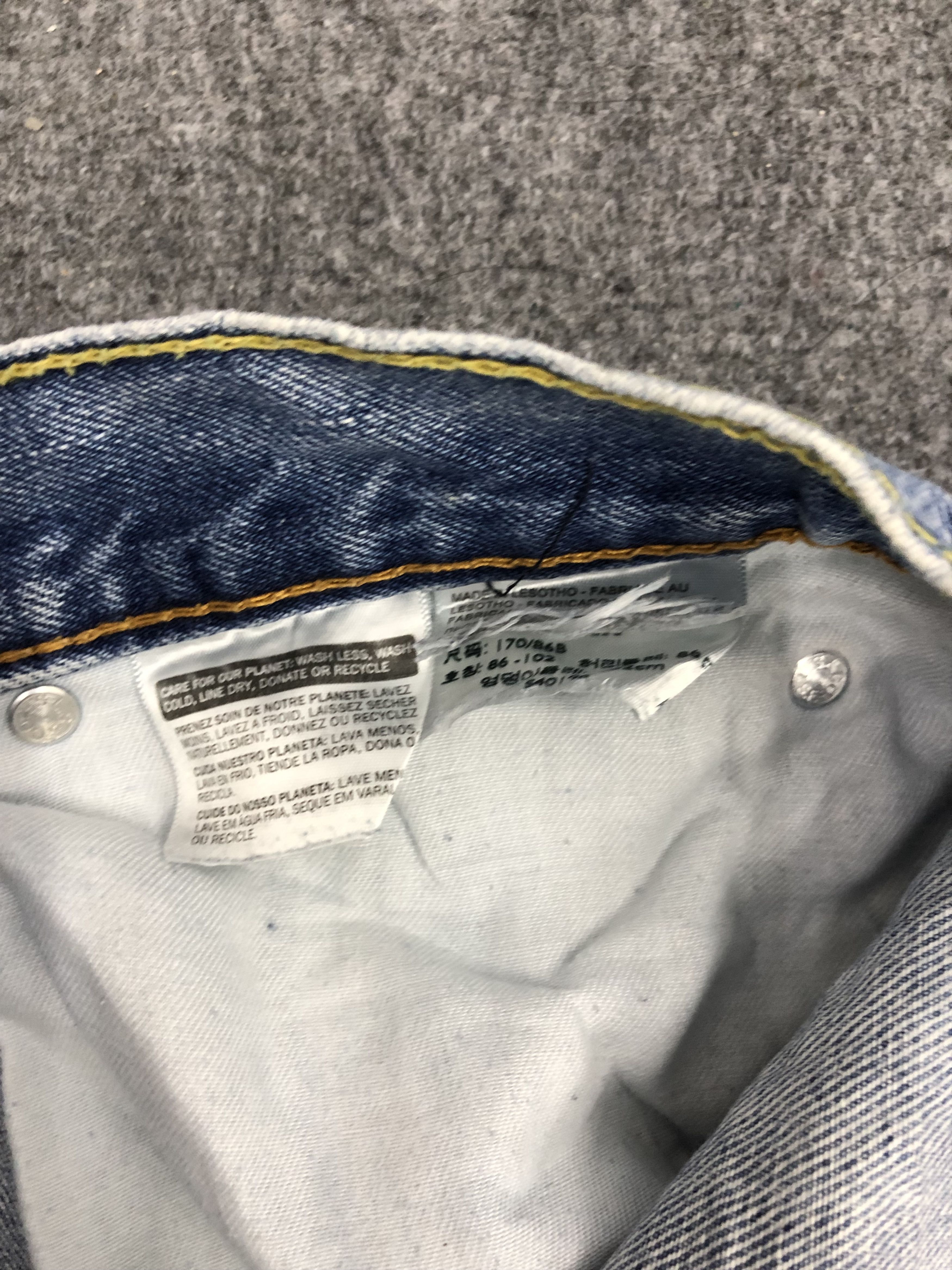 Levi's × Vintage Vintage Levis 550 Light Blue Jeans Size US 34 / EU 50 - 6 Thumbnail