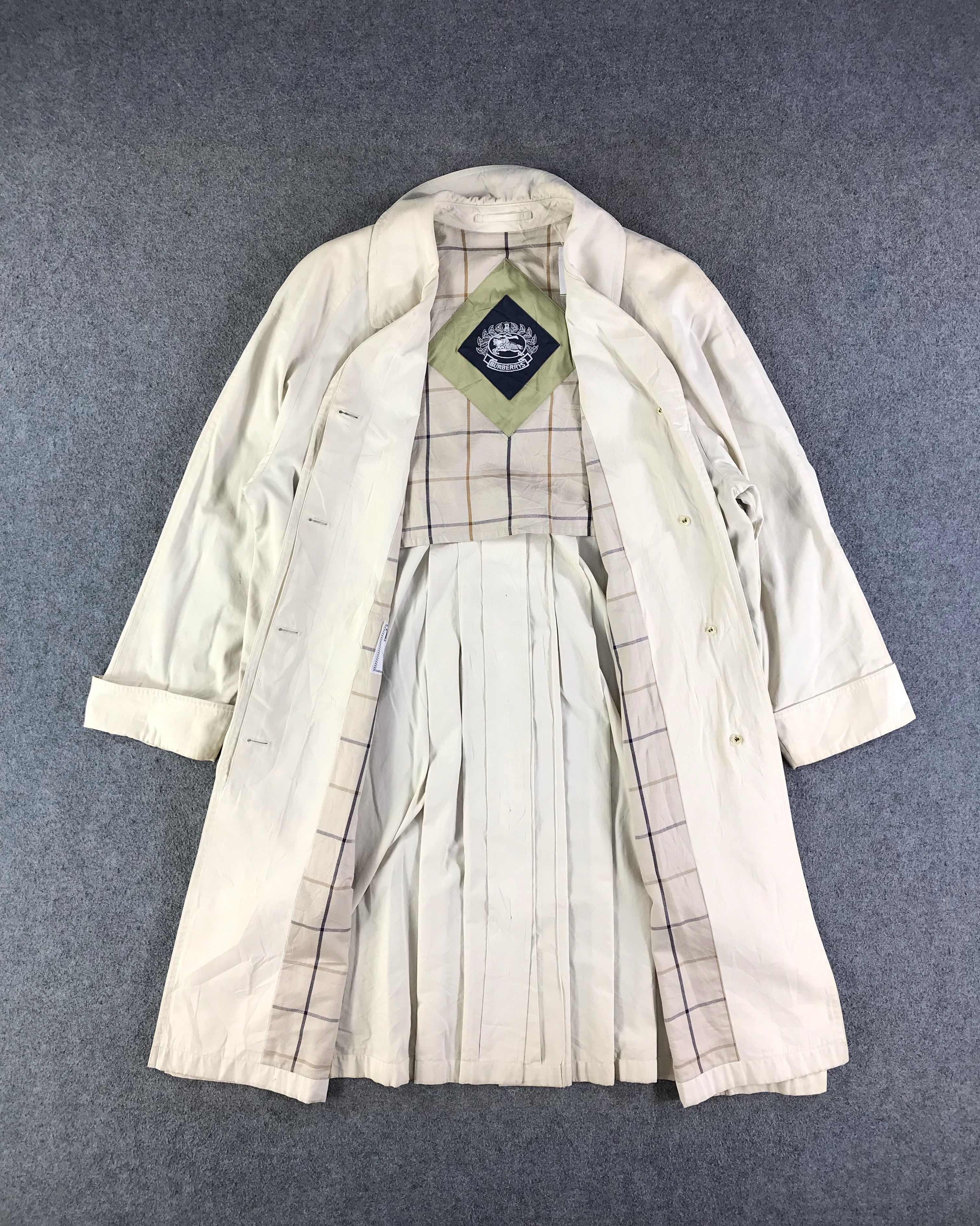 Burberry × Japanese Brand Vintage Burberry Trench Coat JC302 Size M / US 6-8 / IT 42-44 - 2 Thumbnail