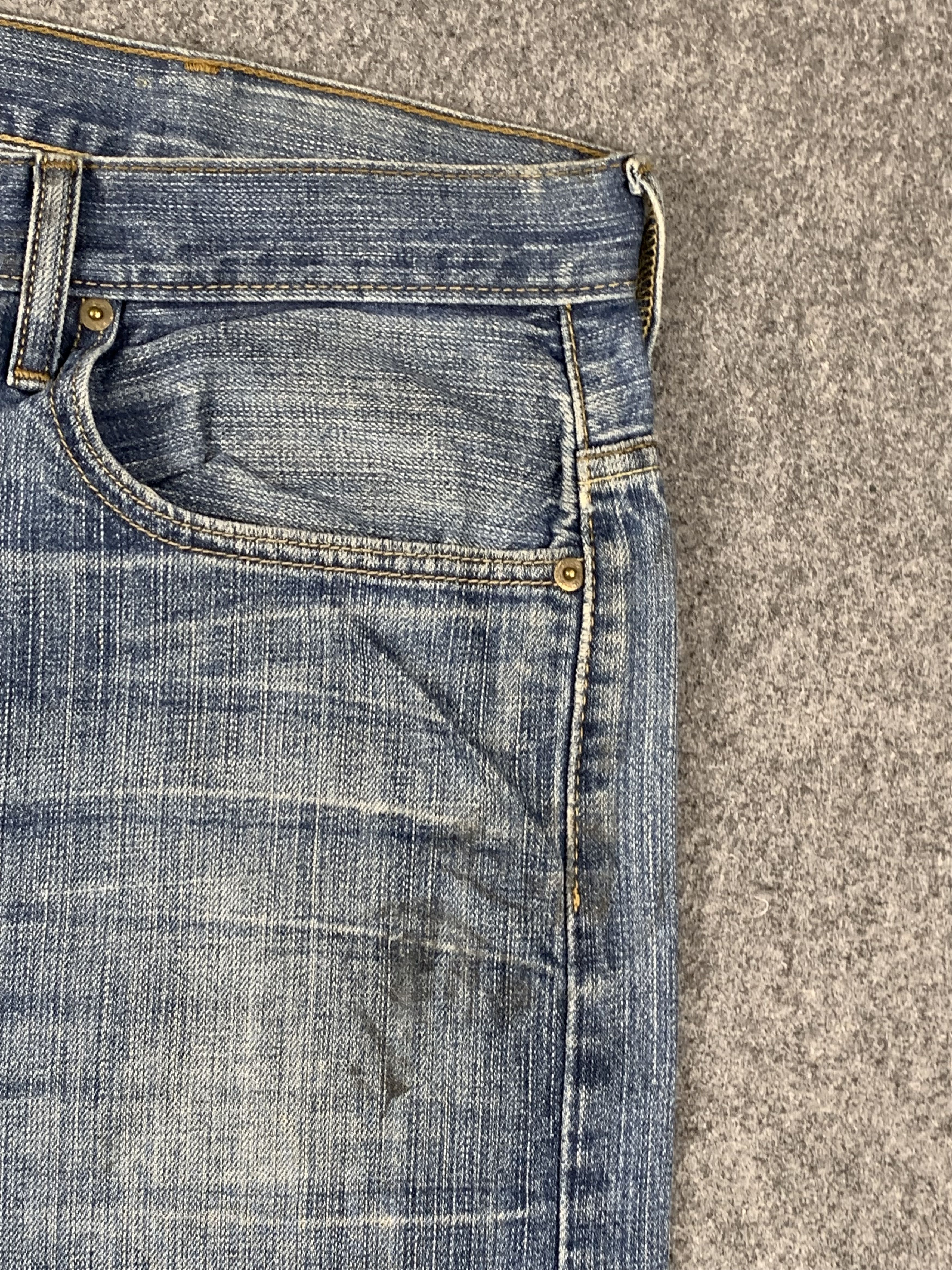 Levi's Vintage Levis 569 Faded Blue Jeans DP2003 Size US 40 / EU 56 - 8 Thumbnail