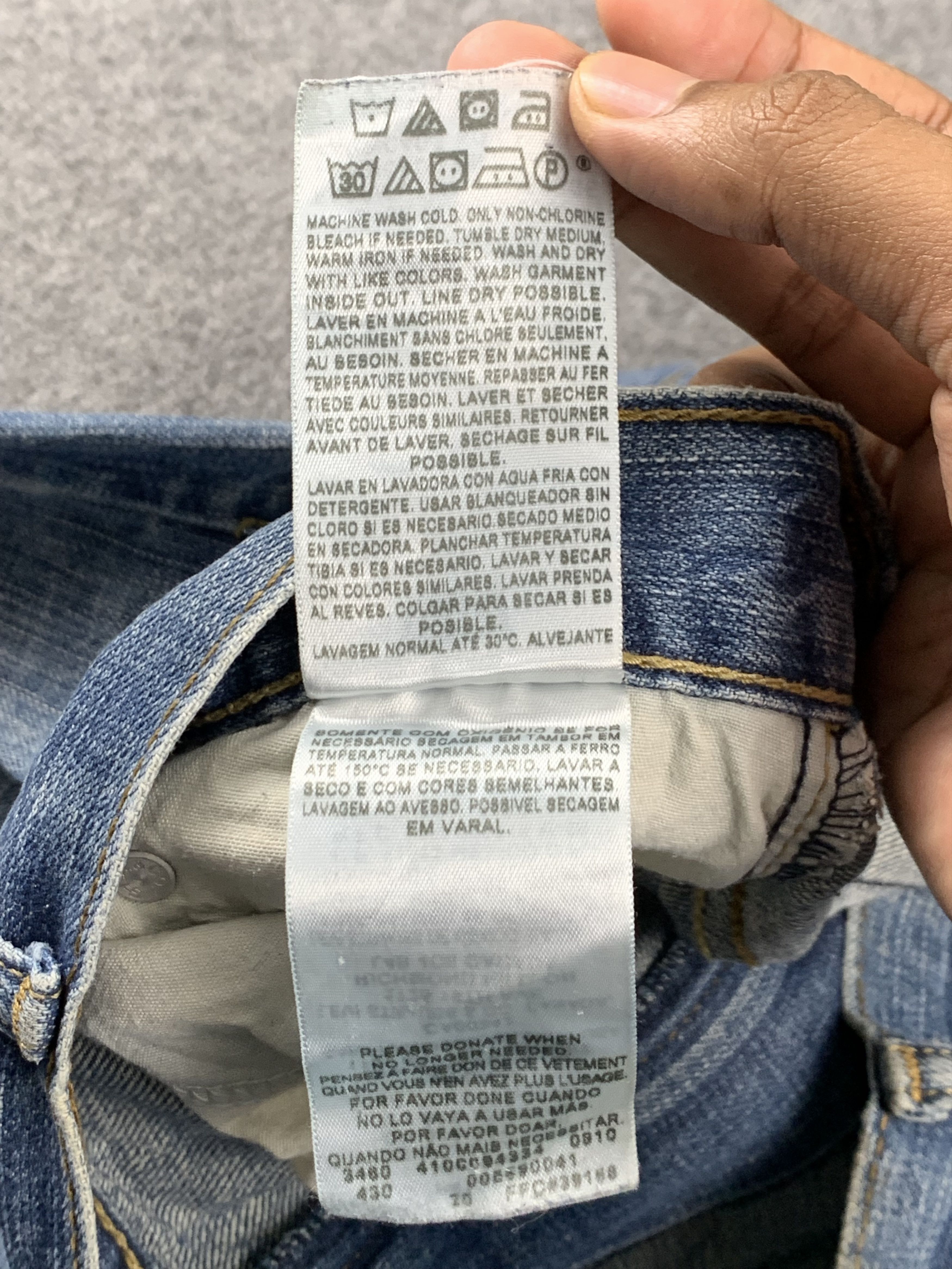 Levi's Vintage Levis 569 Faded Blue Jeans DP2003 Size US 40 / EU 56 - 15 Thumbnail