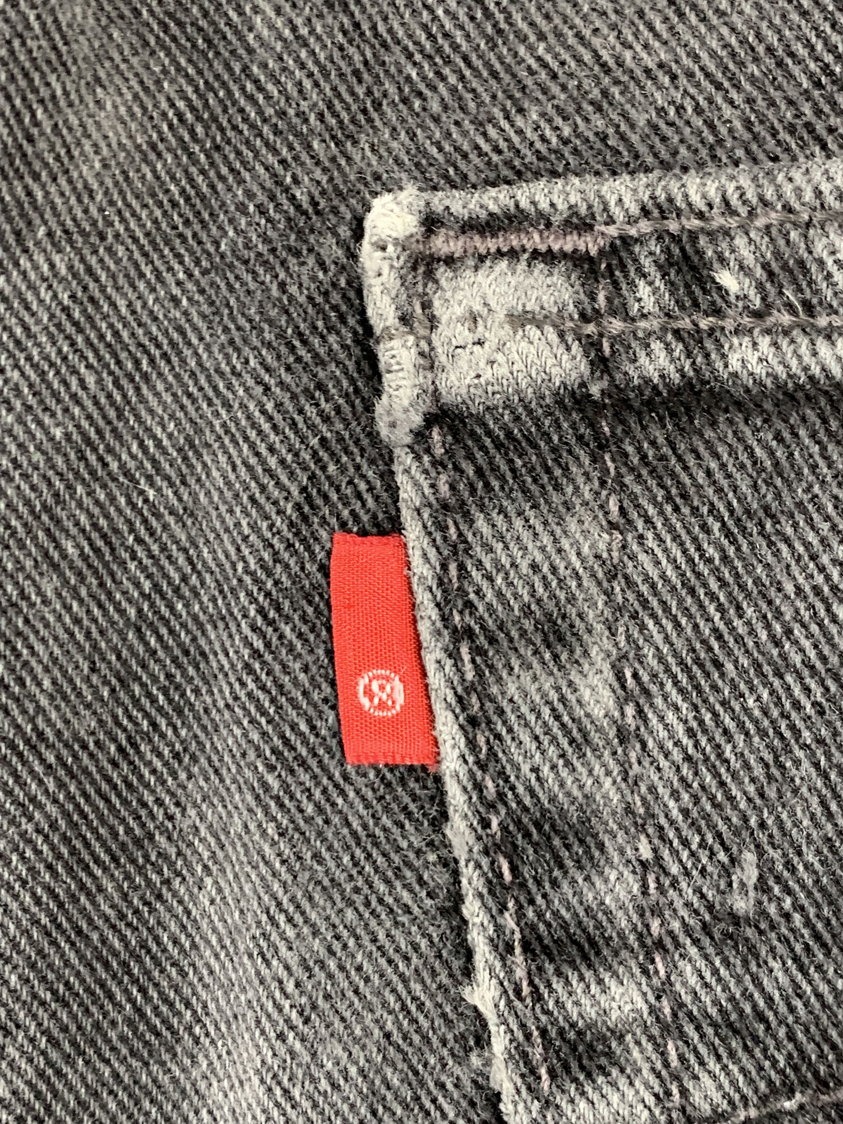 Levi's Vintage Levis 550 Faded Black Jeans DP2004 Size US 36 / EU 52 - 9 Thumbnail