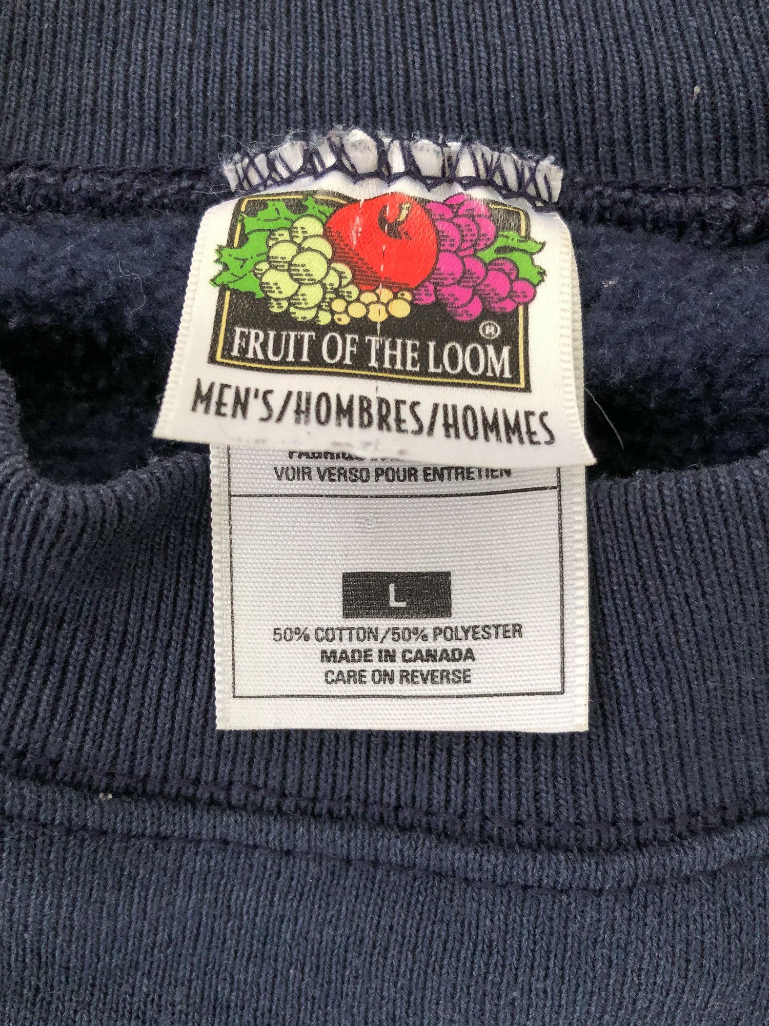 Fruit Of The Loom Vintage 90s Boxy Sun Faded Navy Raglan Sweatshirt Size US L / EU 52-54 / 3 - 4 Thumbnail