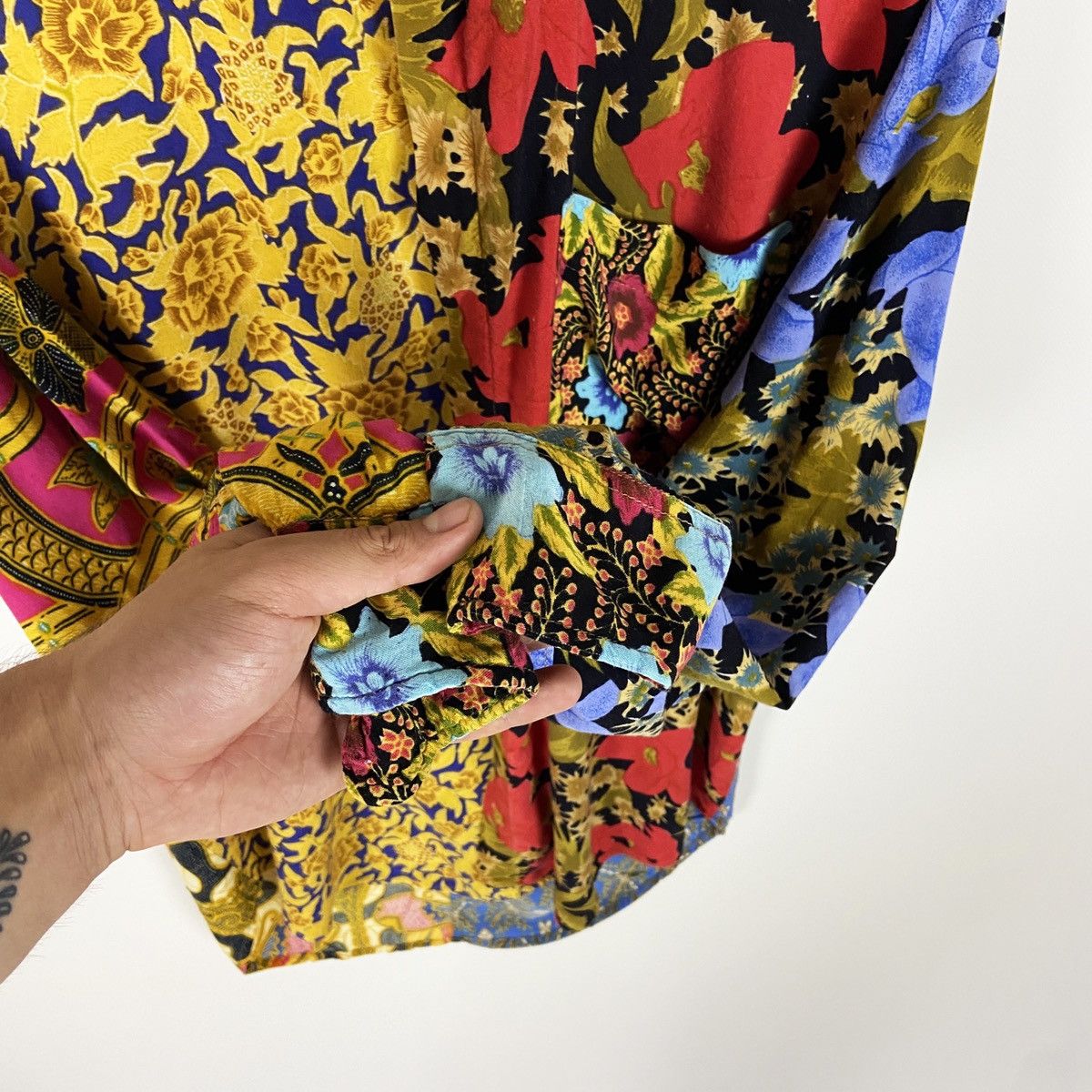 Vintage Vintage 90s Box106 Amsterdam Patchwork Designer Shirt rare Size US XL / EU 56 / 4 - 6 Thumbnail