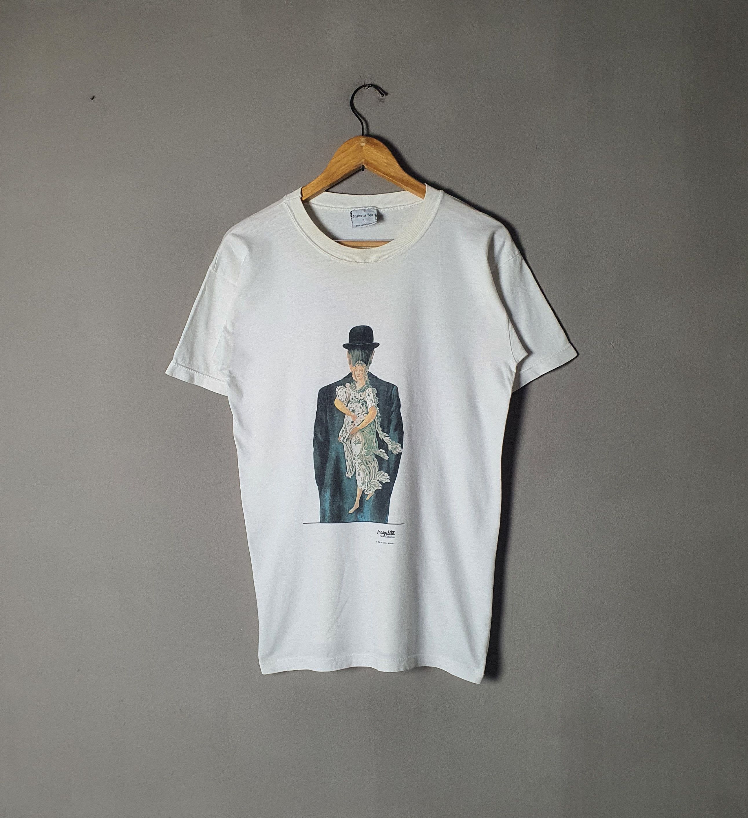 Vintage 1992 Rene Magritte Ladies art 90s collection T shirt M Size US M / EU 48-50 / 2 - 1 Thumbnail
