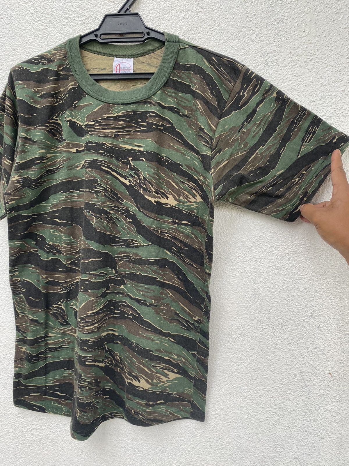 Vintage Vintage Military Atlanco Products Tiger Stripe Size US L / EU 52-54 / 3 - 3 Thumbnail